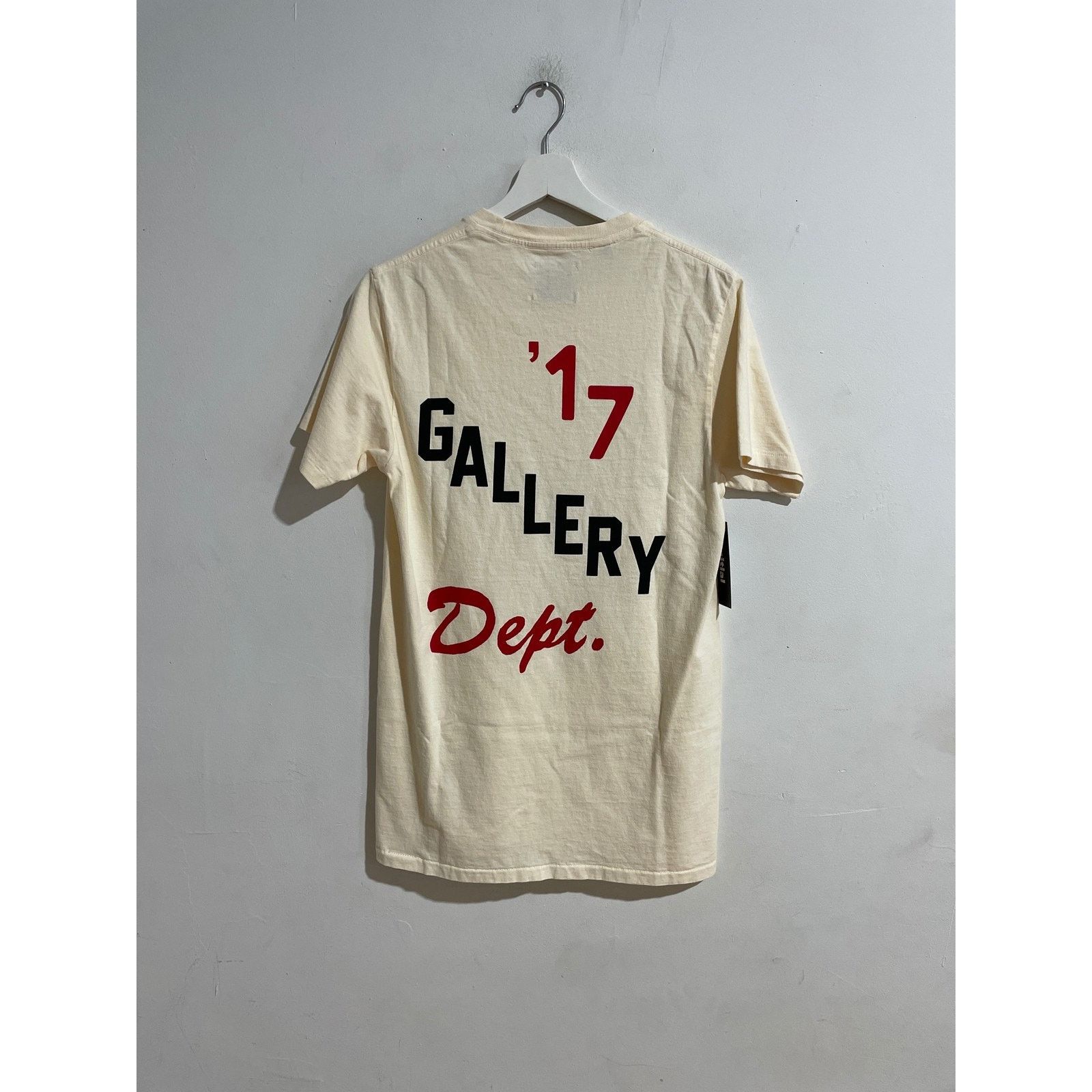 Gallery Dept. GALLERY DEPT. CREAM BOXING MERCH TEE SIZE SMALL NEW Size US S / EU 44-46 / 1 - 2 Thumbnail
