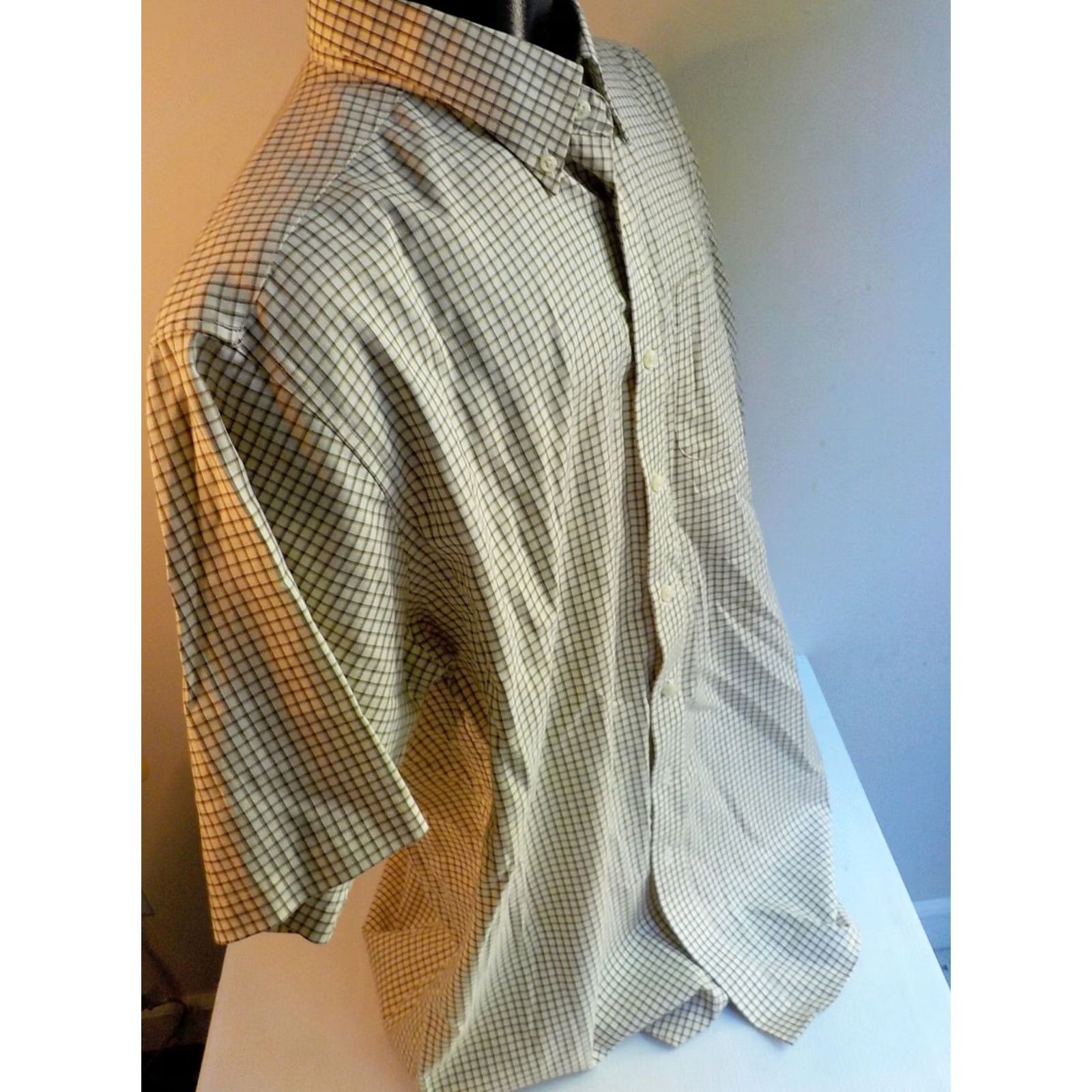 Vintage L.L. Bean Button-Down Shirt Wrinkle Resistant Beige Brown Black XL Tall Mens Short Sleeve Check-Blend Cotton Size US XL / EU 56 / 4 - 3 Thumbnail