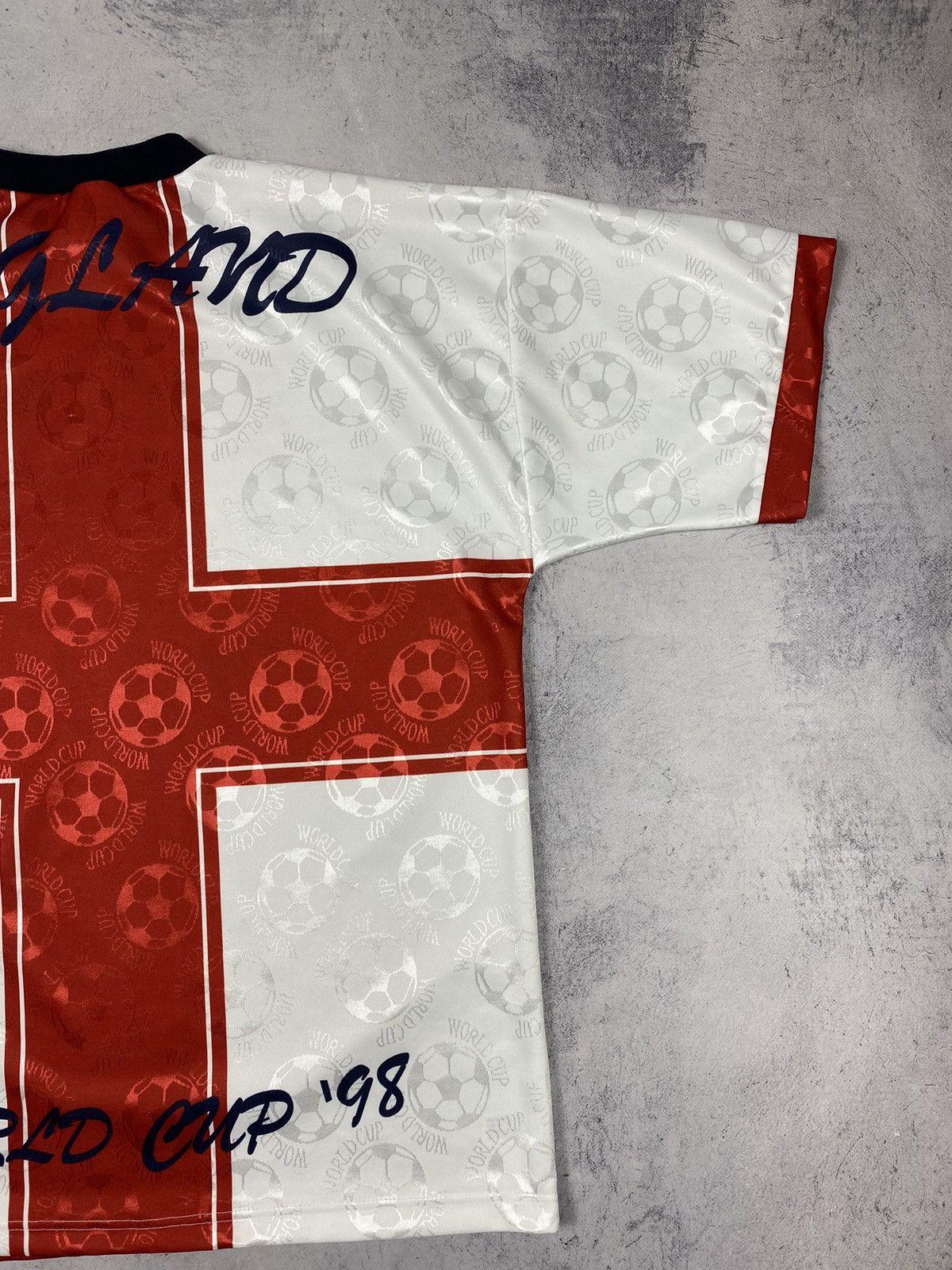 Vintage Vintage England World Cup 1998 Fan Football Jersey Size US XL / EU 56 / 4 - 13 Thumbnail