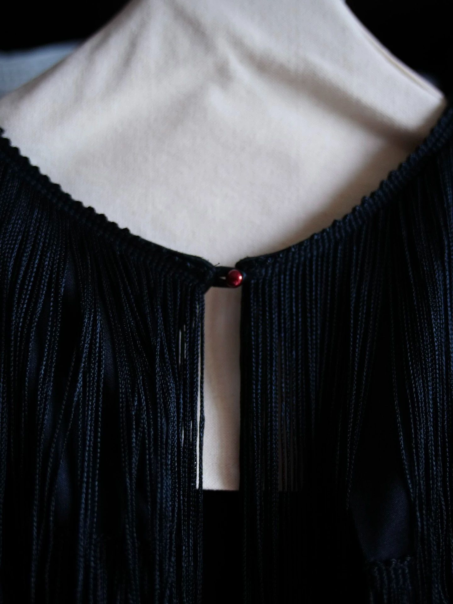 Vintage Vintage USA Black Flapper Tassel Dress S/M Size S / US 4 / IT 40 - 7 Thumbnail