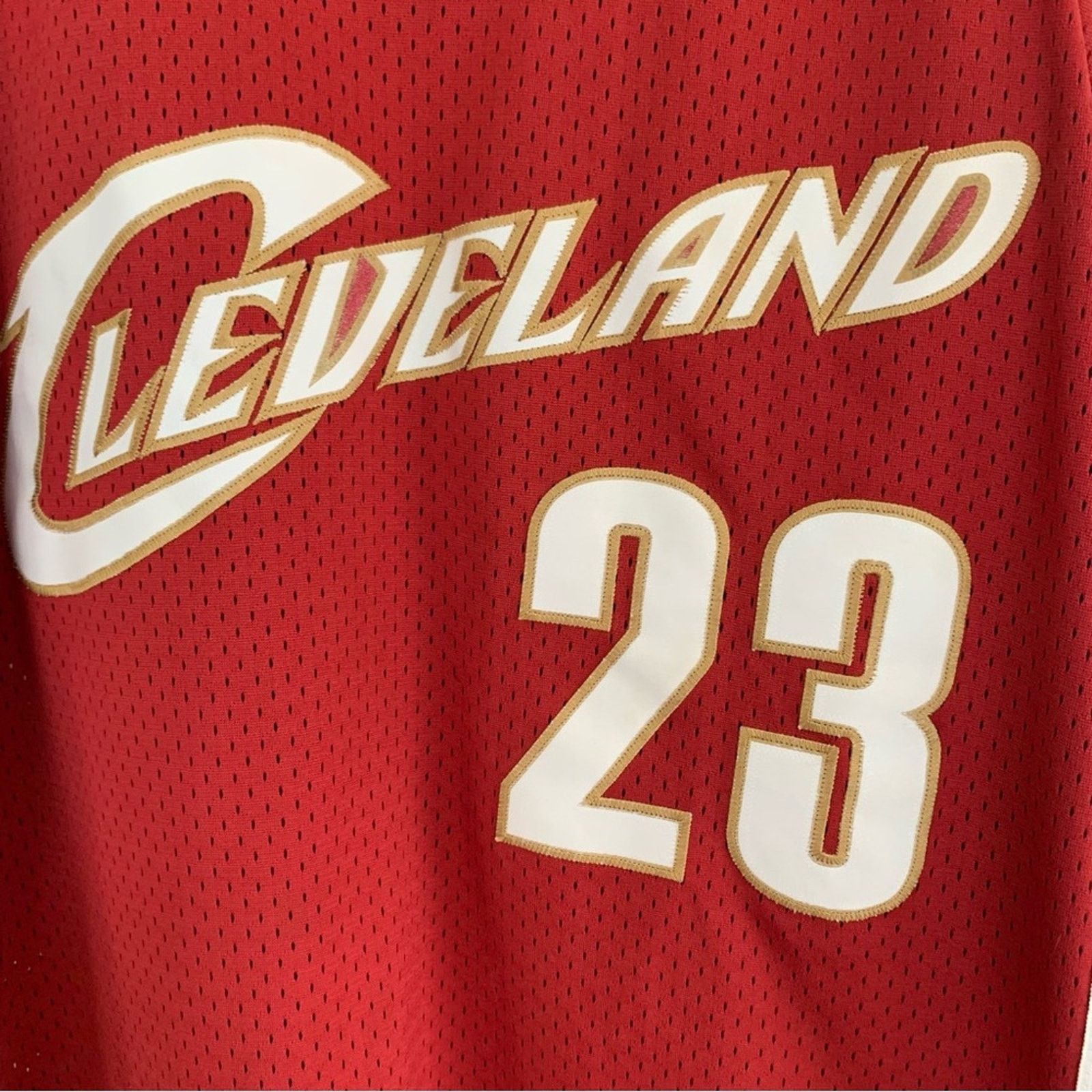 Reebok Authentic LeBron James Cavaliers Reebok Cavs Rookie Jersey Size US L / EU 52-54 / 3 - 4 Thumbnail
