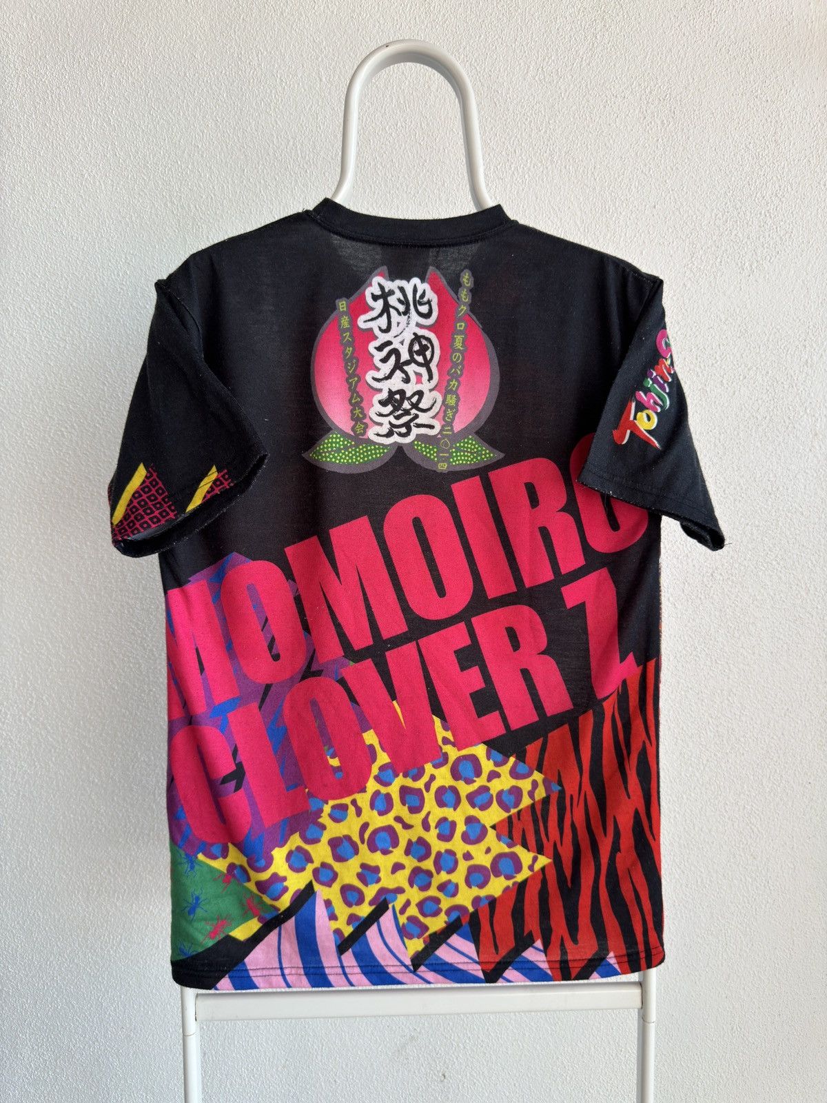 Japanese Brand Japanese Karakuri Geisha Smooch Japanese Graphic T-shirt Size US S / EU 44-46 / 1 - 2 Thumbnail