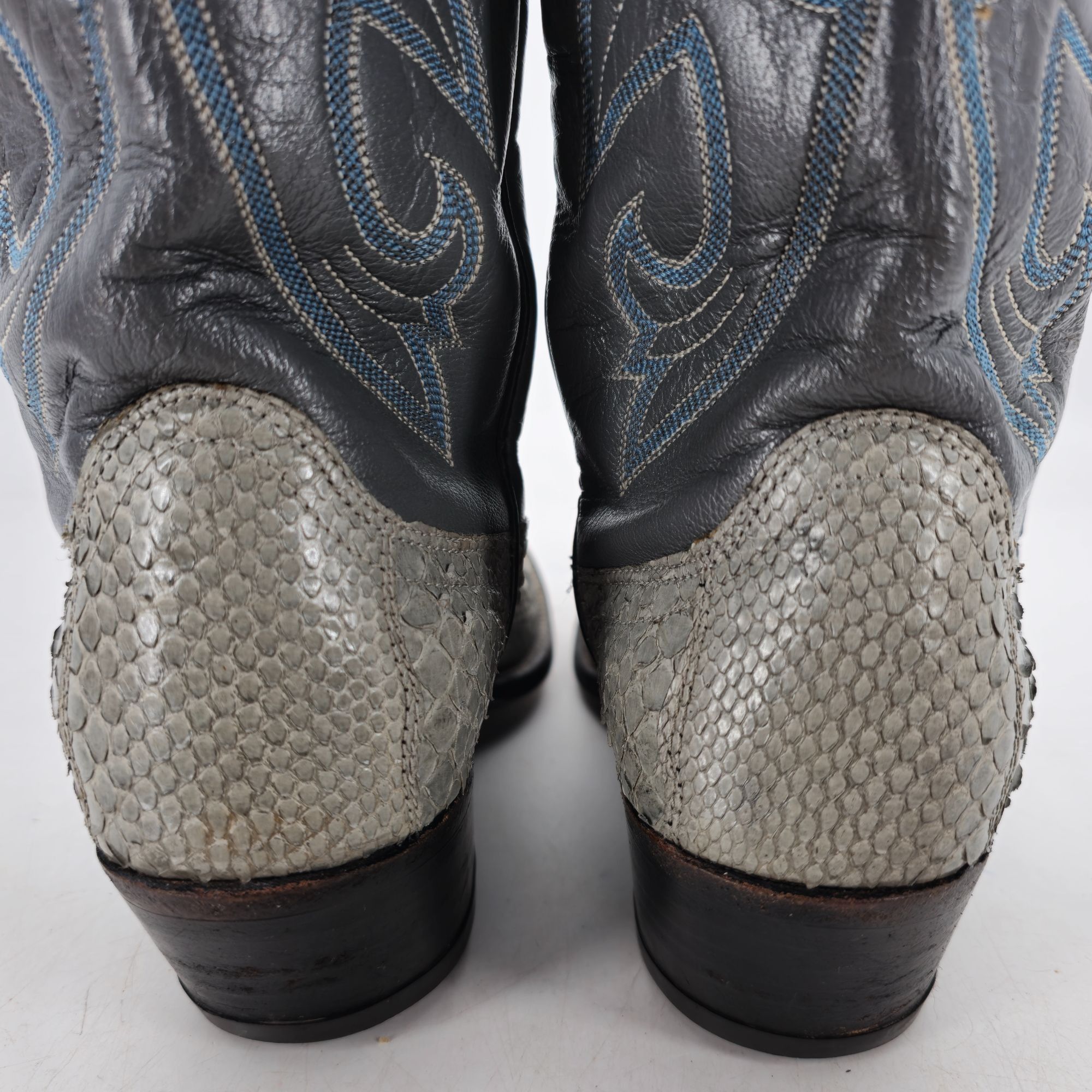 Dan Post Vintage Dan Post Men 8.5 Exotic Grey Gray Snake Cowboy Boots Size US 8.5 / EU 41-42 - 12 Thumbnail