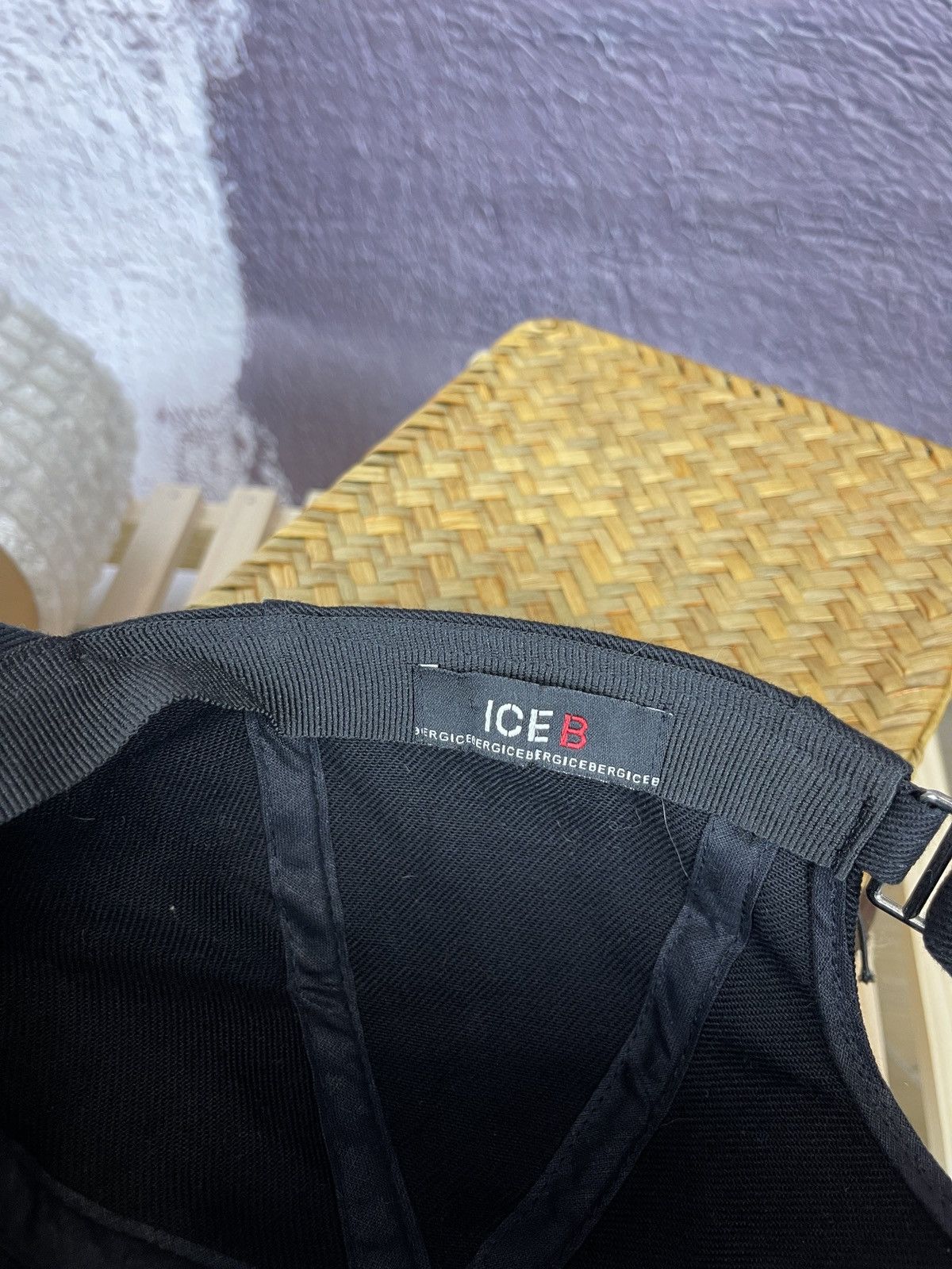 Iceberg ICE B ICEBERG big logo vintage cap 🧢 embroidered size M Size ONE SIZE - 6 Thumbnail