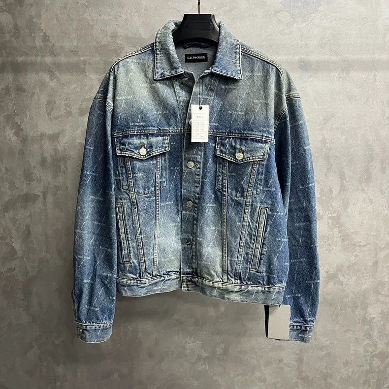 Balenciaga Balenciaga latest denim blue logo full print casual single Size US M / EU 48-50 / 2 - 1 Thumbnail