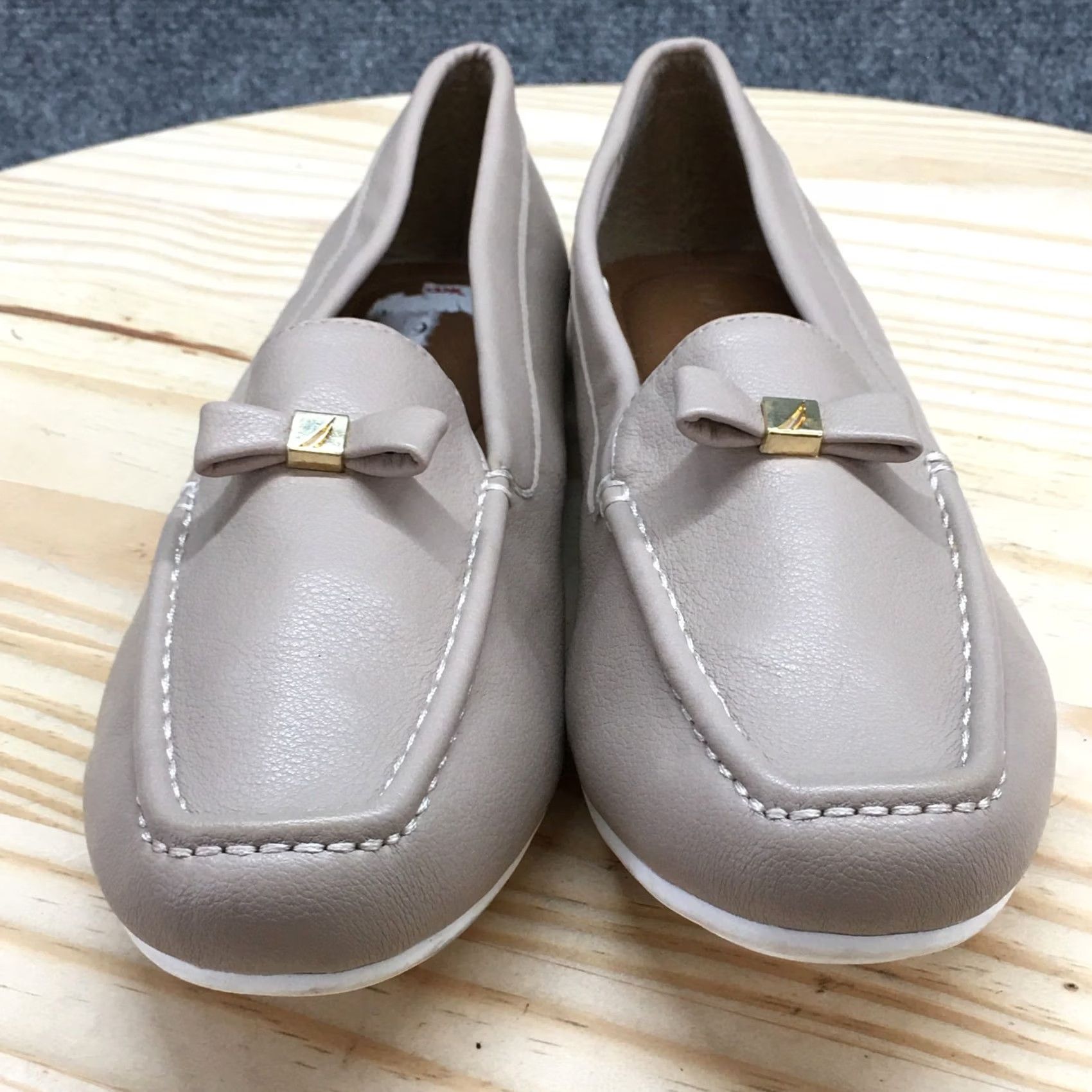 Nautica Nautica Shoes Womens 9.5 Loafer Brown Faux Leather Slip On Bow Low Top Size L / US 10 / IT 46 - 6 Thumbnail