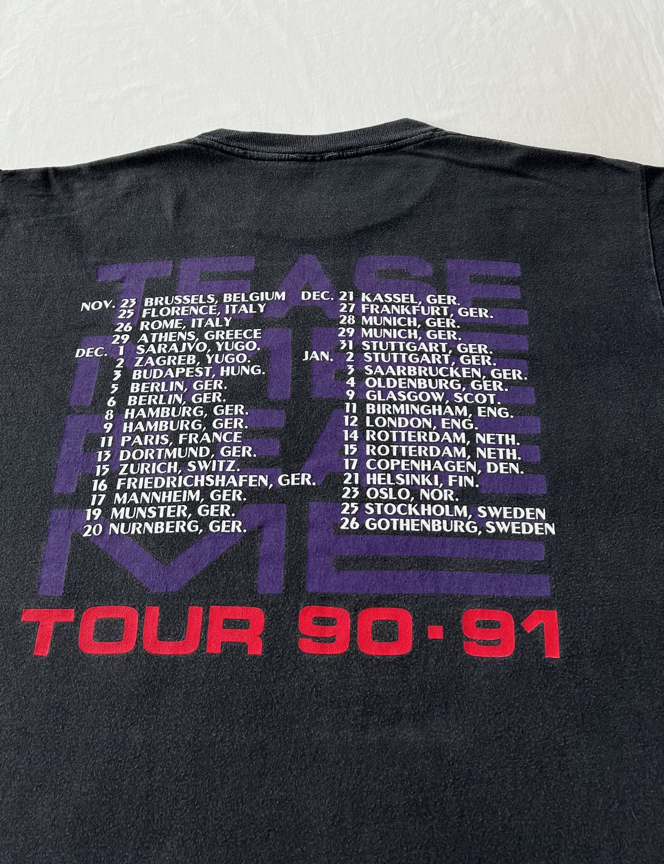 Band Tees Vintage 1990 Scorpions Tease Me Please Me Black T-shirt Size US L / EU 52-54 / 3 - 14 Thumbnail