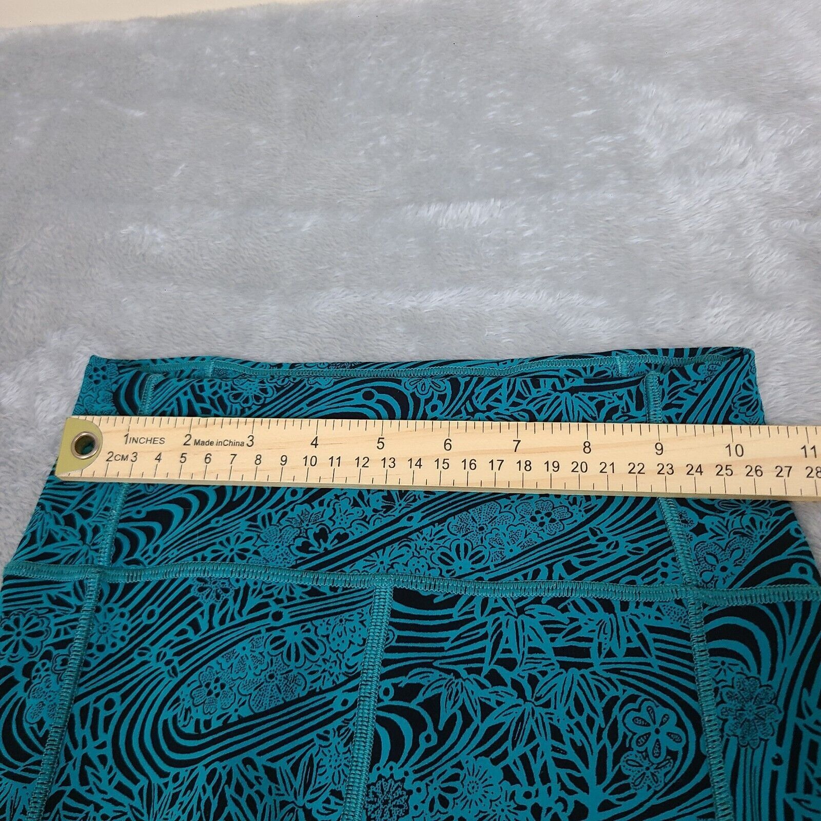 Lululemon Lululemon Women's 2 In Movement Cropped Leggings Teal & Blac Size 26" / US 2 / IT 38 - 4 Thumbnail