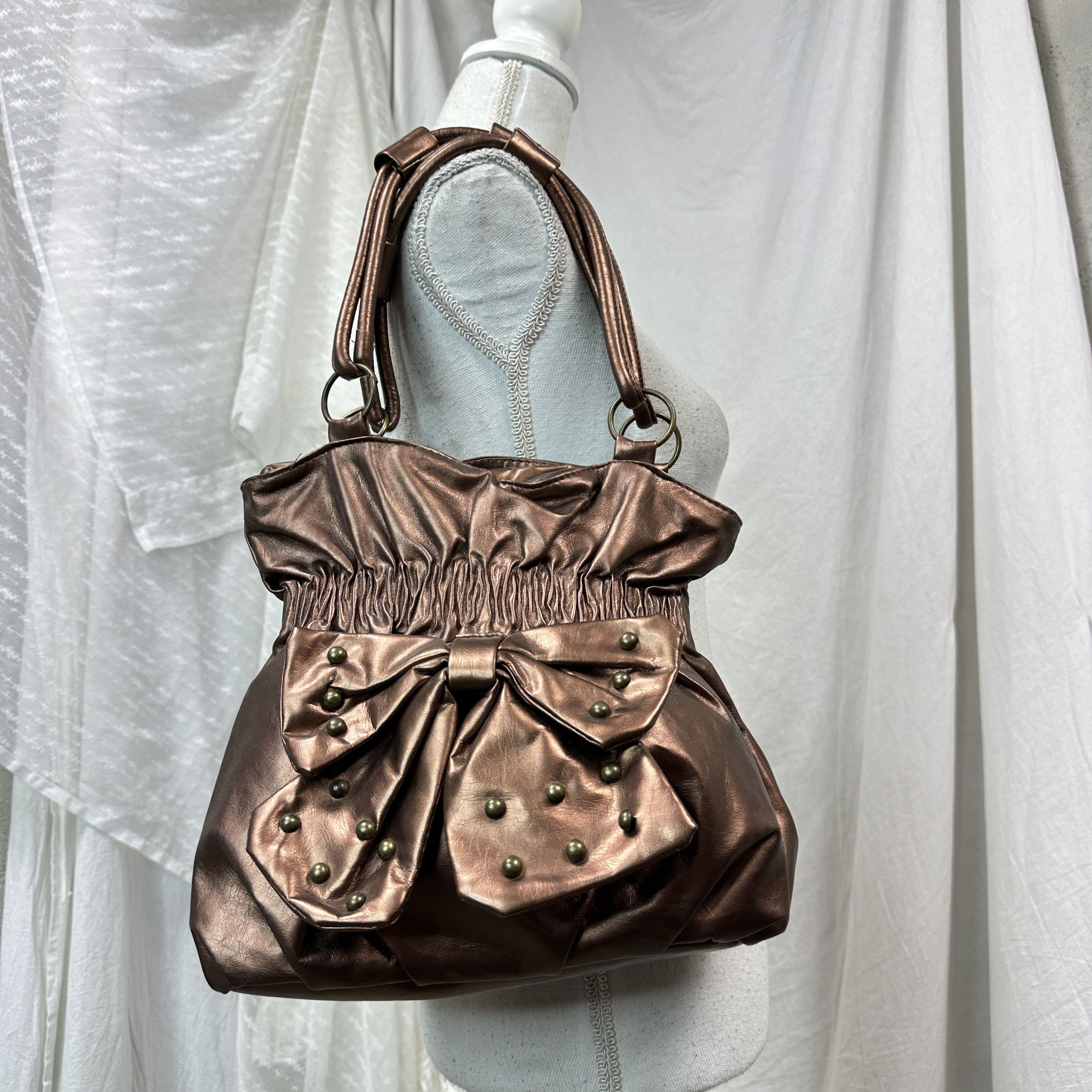 Vintage Vintage Faux Leather Metallic Coopder Bow Bag Y2K Size ONE SIZE - 1 Thumbnail