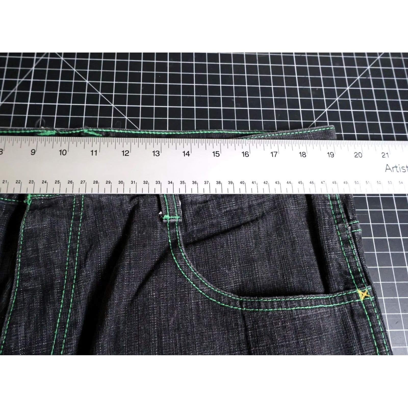 Vintage VINTAGE 5ive Jungle Jeans Baggy Fit 38x33 Black Denim 5-Pocket Men Adults 90s Hip Hop Retro Green Stitching 40 Tag Jeans Men's Size US 38 / EU 54 - 6 Thumbnail