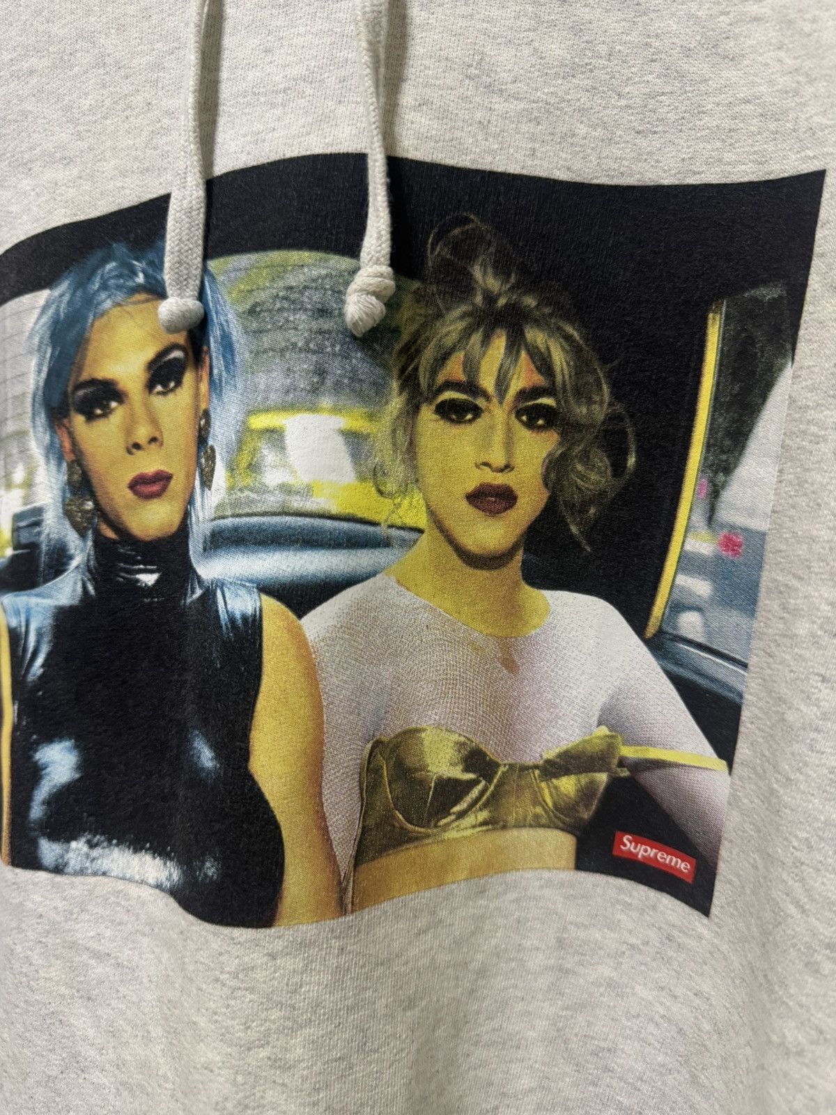 Supreme Supreme Nan Goldin Misty and Jimmy Paulette Hoodie Size US XL / EU 56 / 4 - 3 Thumbnail