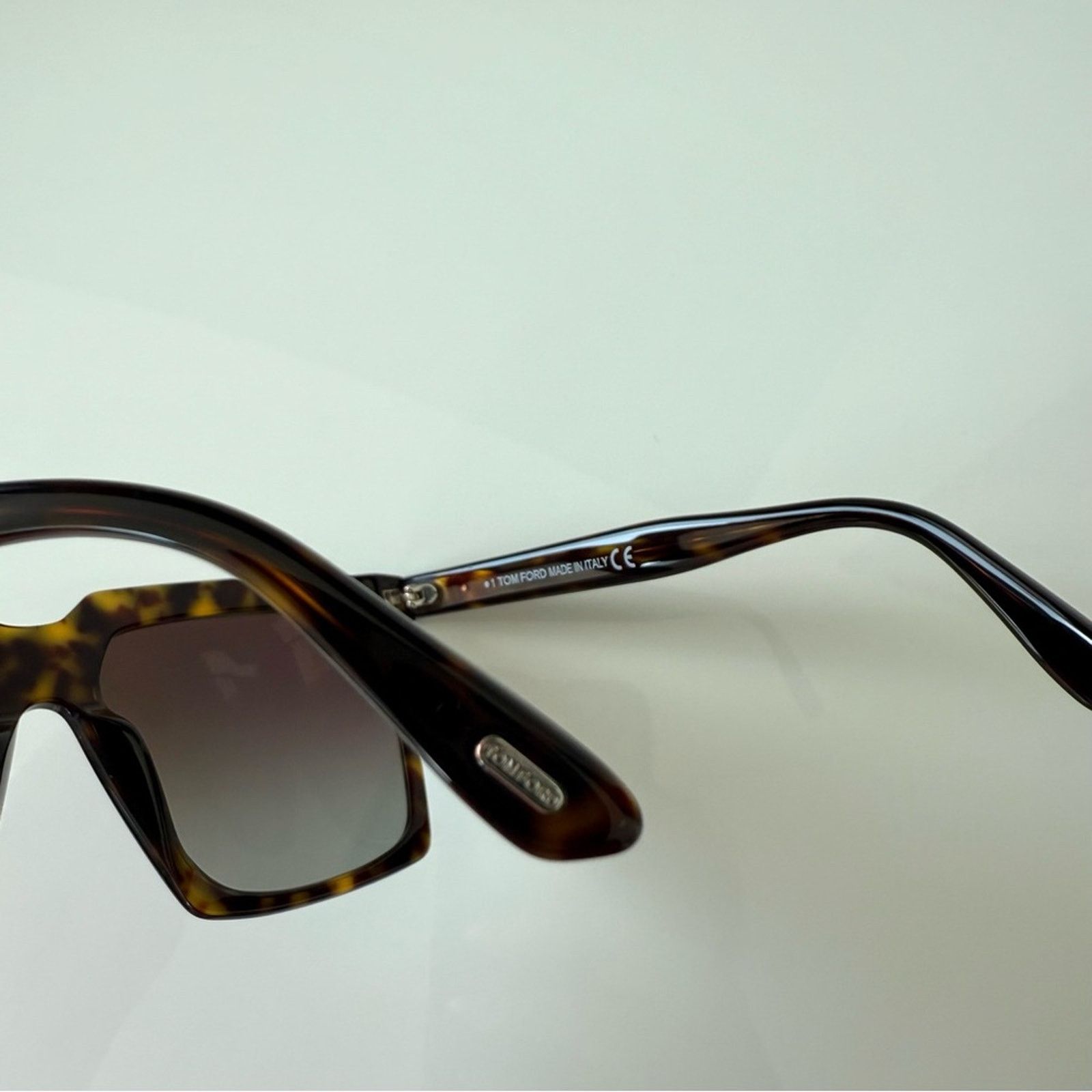 Tom Ford NEW!!! Tom Ford women sunglasses Sabrina 02 TF764 52H Size ONE SIZE - 6 Thumbnail