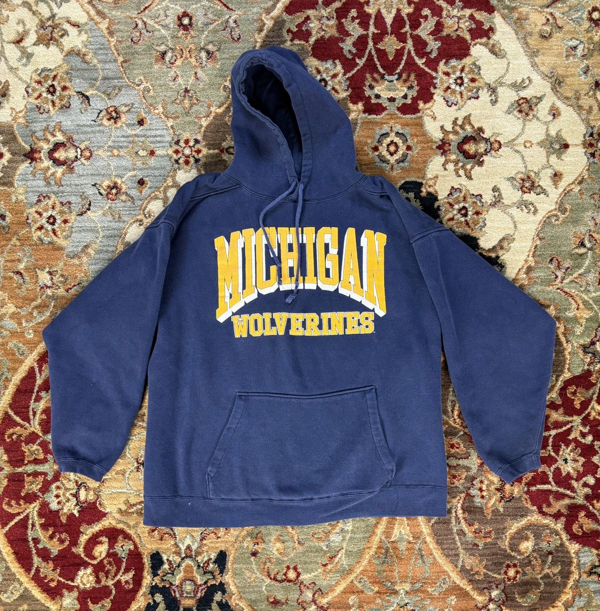 NCAA × Vintage 1990’s Michigan Wolverines Hoodie Sweatshirt Size US XL / EU 56 / 4 - 1 Thumbnail