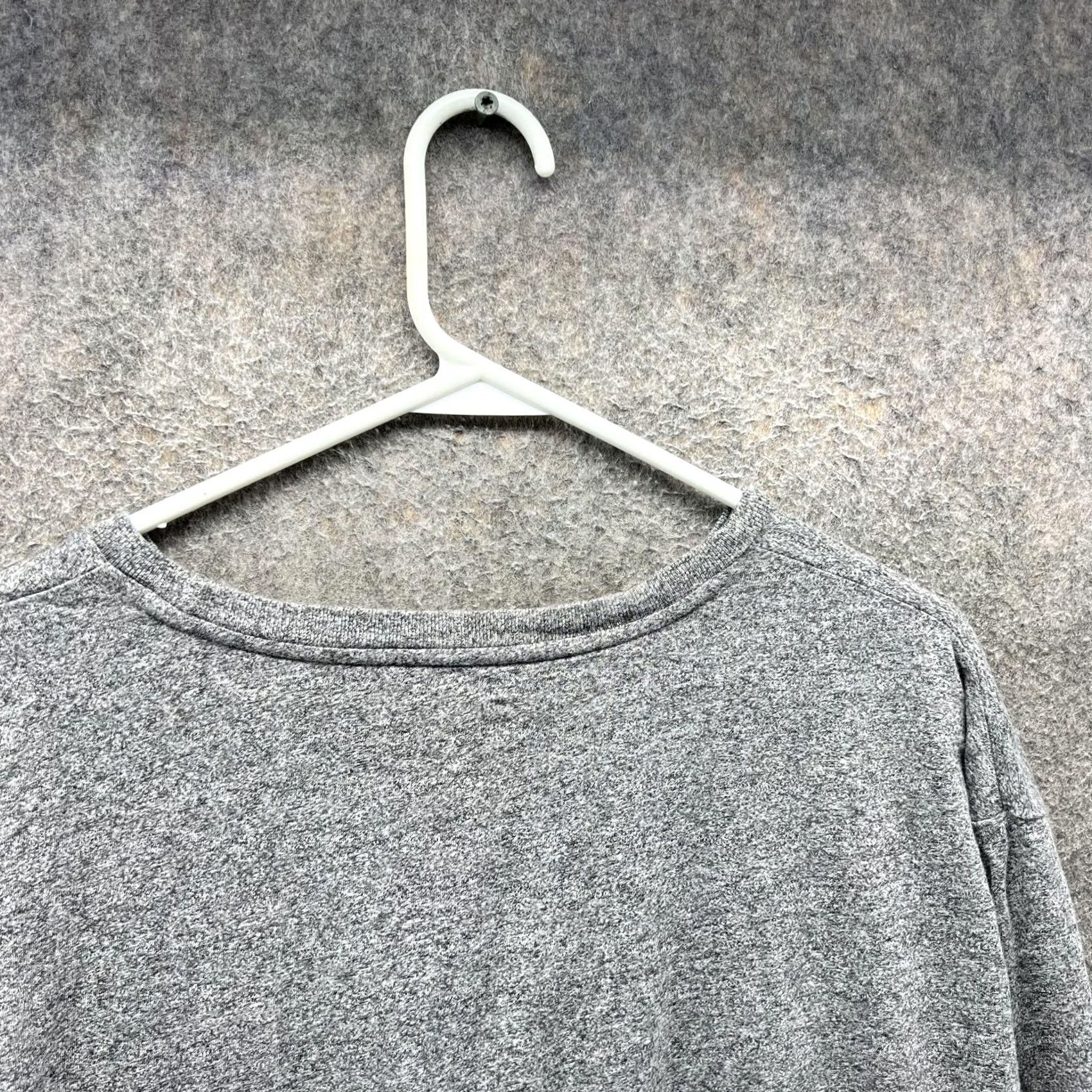 Polo Ralph Lauren Polo Ralph Lauren Shirt Mens Large Gray Long Sleeve Pocket Cotton Tee Casual Size US L / EU 52-54 / 3 - 7 Thumbnail