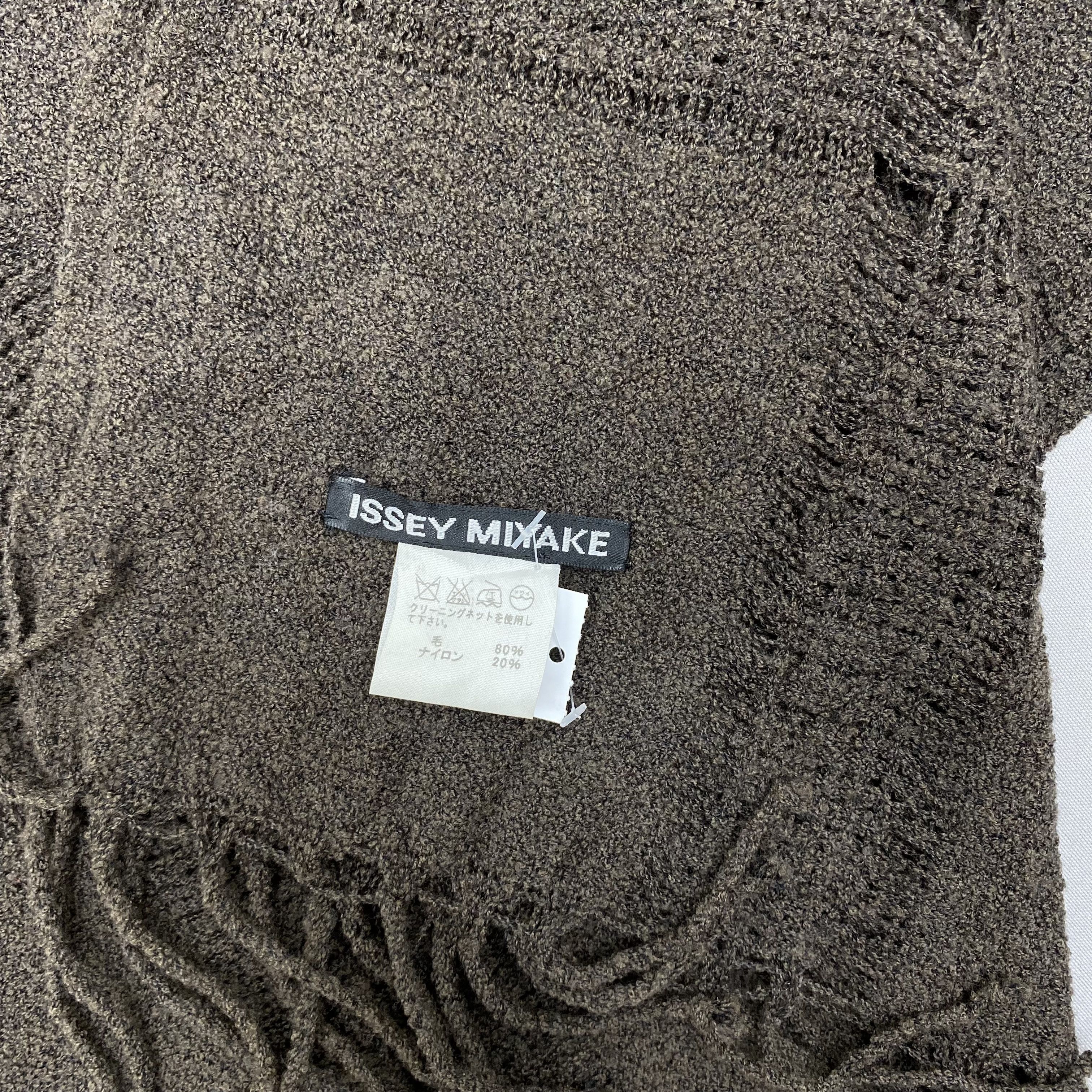 Issey Miyake Vintage Issey Miyake Scarf Muffler Wool Stole Shawl Scarves Size ONE SIZE - 6 Thumbnail
