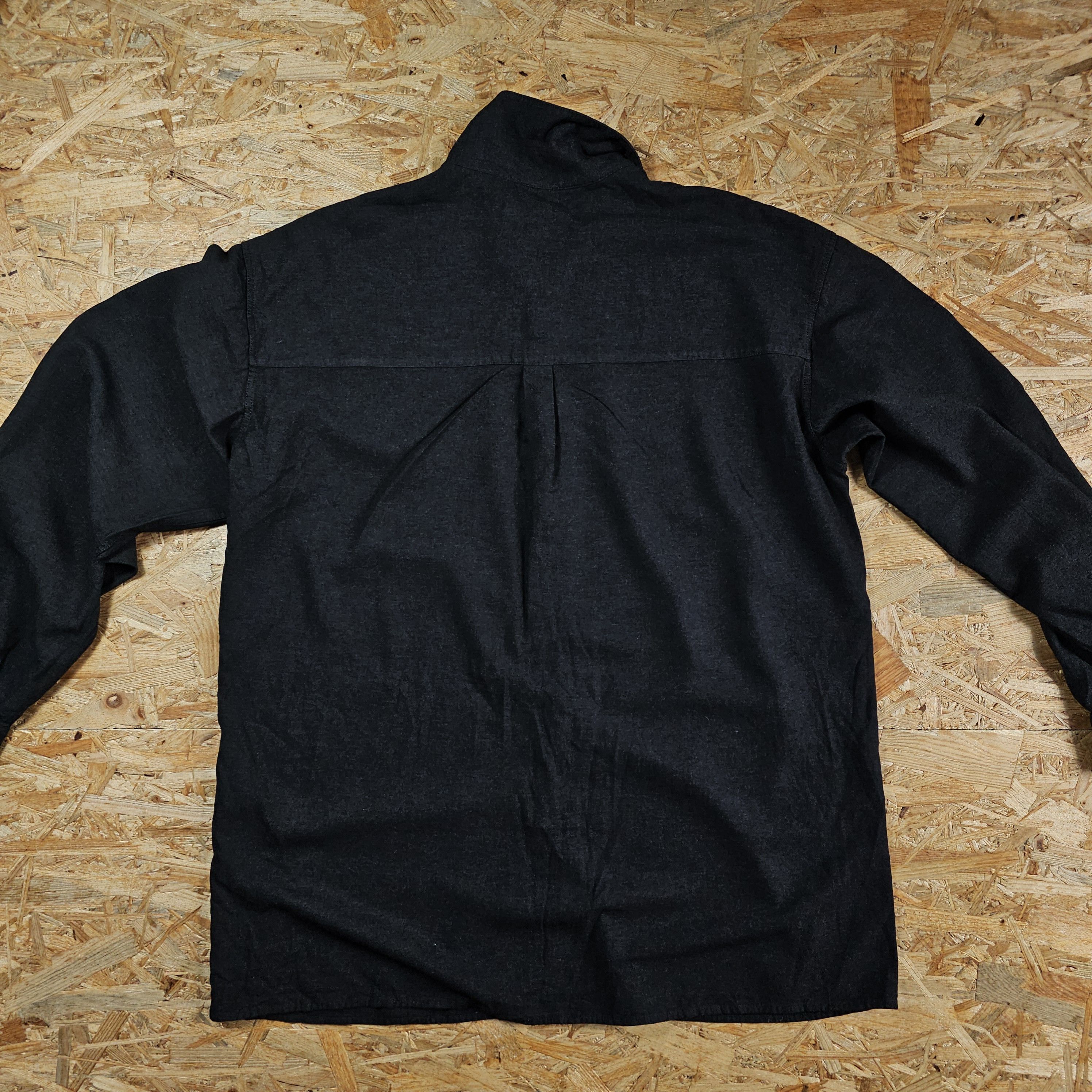 EMPORIO ARMANI DESIGNER BASIC SHIRT VINTAGE 80S ARCHIVE