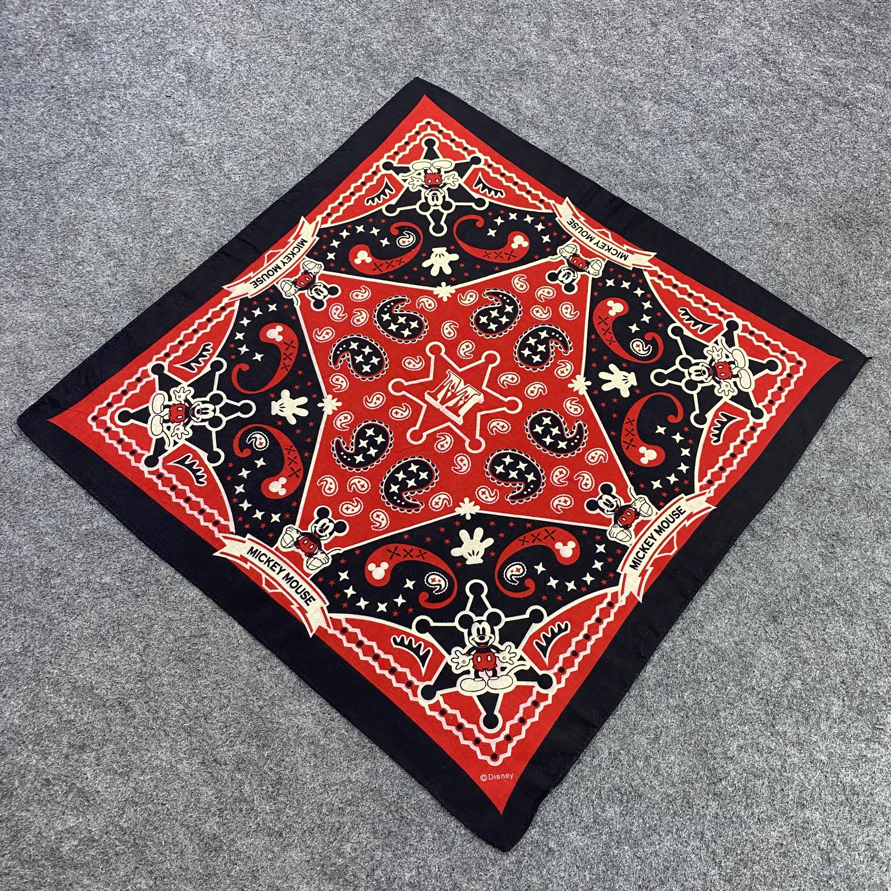 Anime Disney Handkerchief Cartoon Mickey mouse-B1419 Size ONE SIZE - 2 Thumbnail