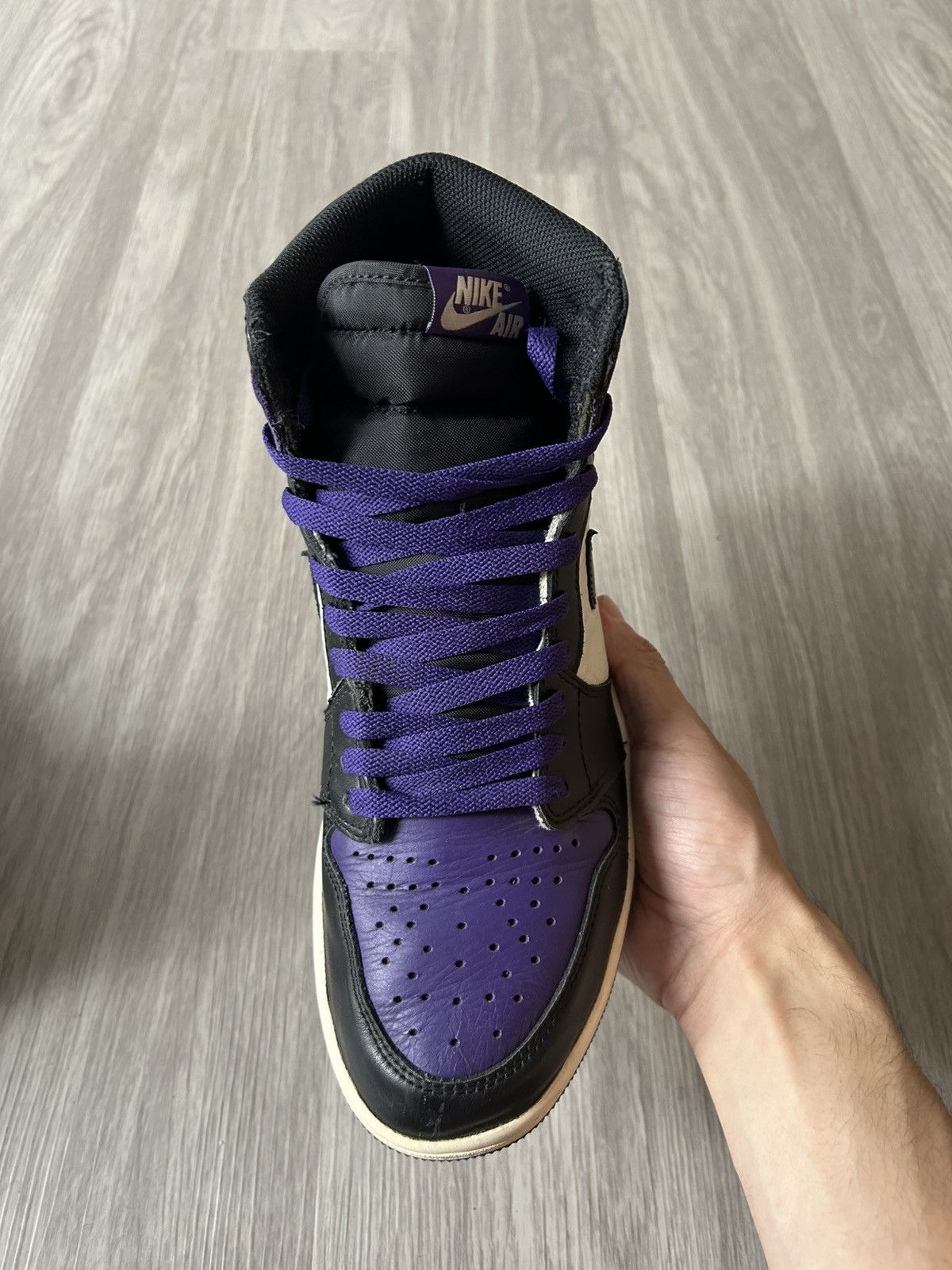 Jordan Brand Air Jordan Retro 1 High OG Court Purple Size 10 Size US 10 / EU 43 - 13 Thumbnail