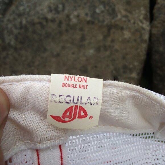 Vintage Vintage Signal Patch Snap Back Trucker Hat Cap Size ONE SIZE - 5 Thumbnail