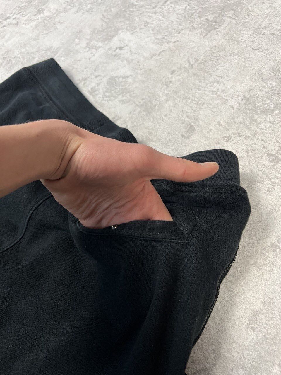 Stone Island Stone Island Black Sweatpants Jogger Pants size M Size US 32 / EU 48 - 14 Thumbnail