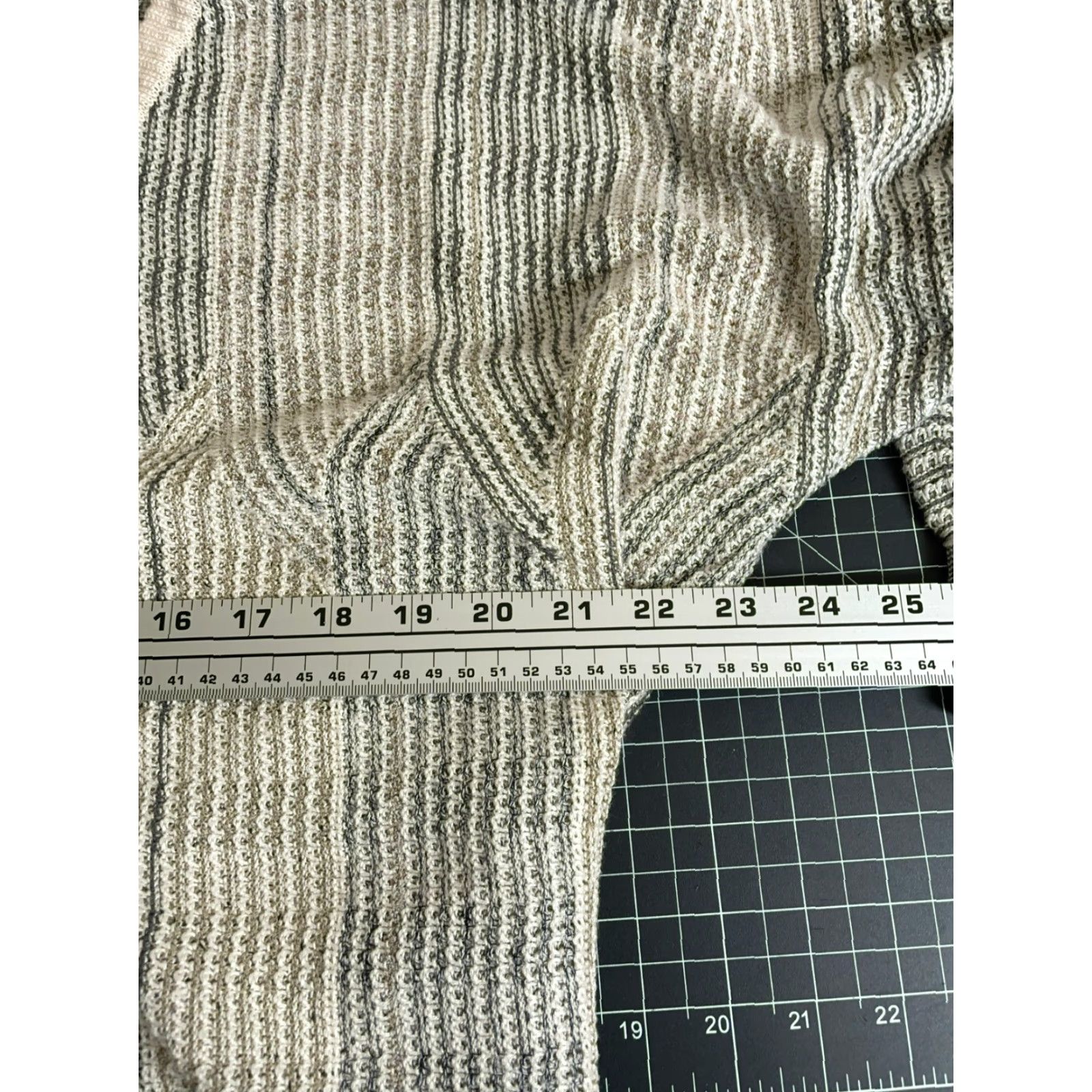 Vintage St. Croix Textured Cotton Deep V-Neck Sweater Medium Gray Ivory Knit Size US M / EU 48-50 / 2 - 6 Thumbnail