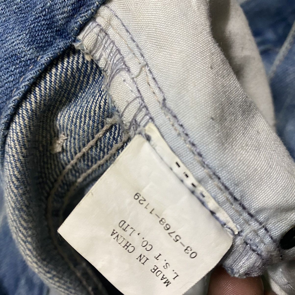 Japanese Brand CRAZY TRIBE Denim Thrashed Jeans Size US 31 - 17 Thumbnail