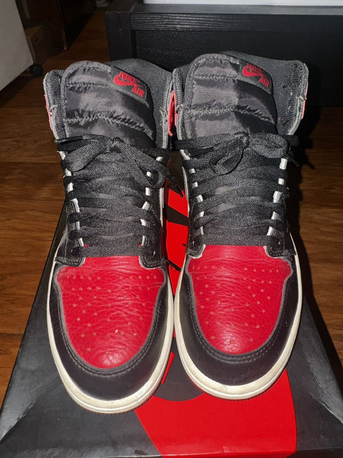 Jordan Brand Jordan 1 Bred Toe Size US 10.5 / EU 43-44 - 1 Thumbnail