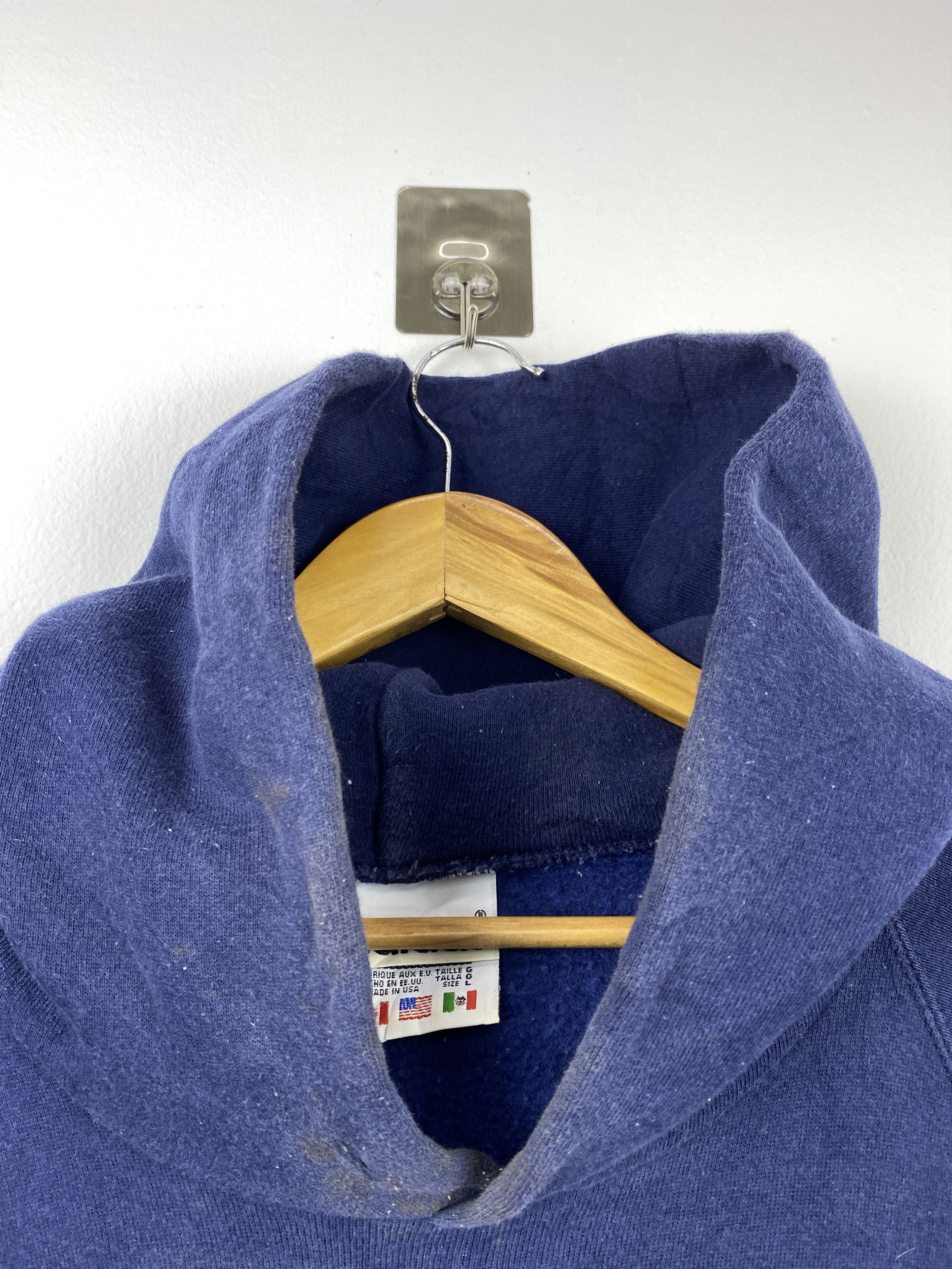 Adidas Vintage 90s Adidas Central Logo Pullover Hoodie SH0508 Size US L / EU 52-54 / 3 - 14 Thumbnail