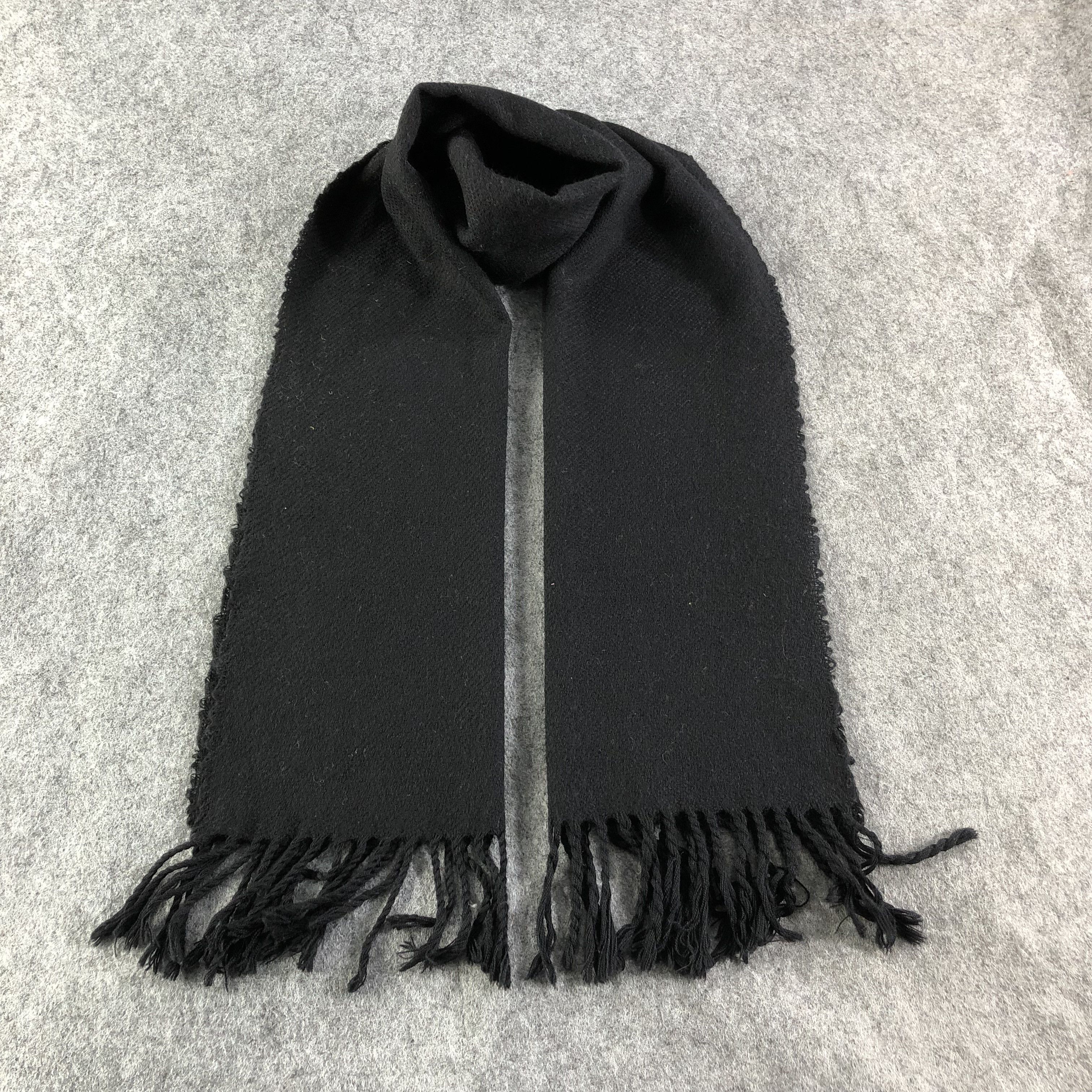 Giorgio Armani Giorgio Armani Plain Black Wool Scarf Muffler V1635 Size ONE SIZE - 1 Thumbnail