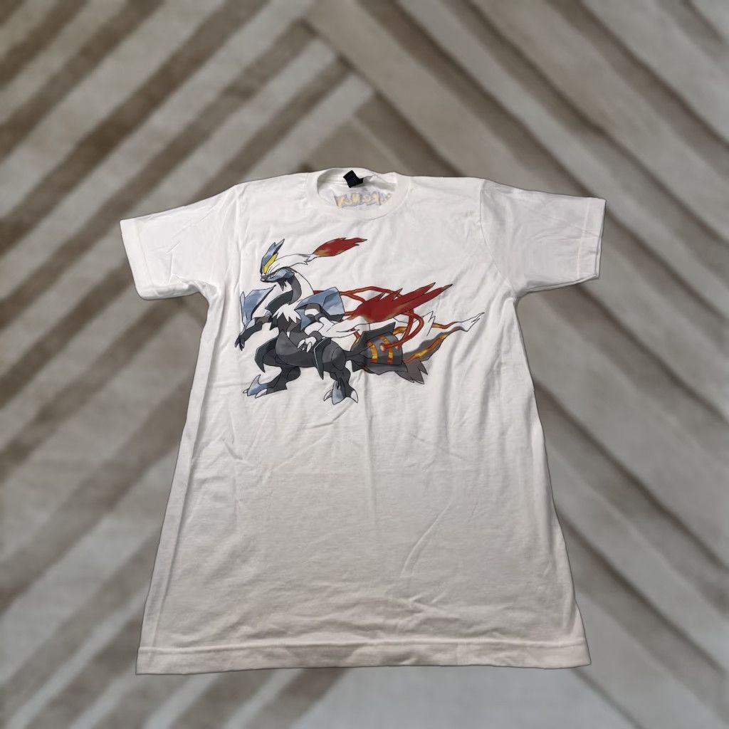 Tultex VINTAGE NYCC Exclusive Nintendo Promo Pokemon White Version 2 Kyurem T-Shirt Size Small Size US S / EU 44-46 / 1 - 1 Thumbnail