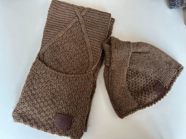 Vivienne Westwood Knobbed knit cap
