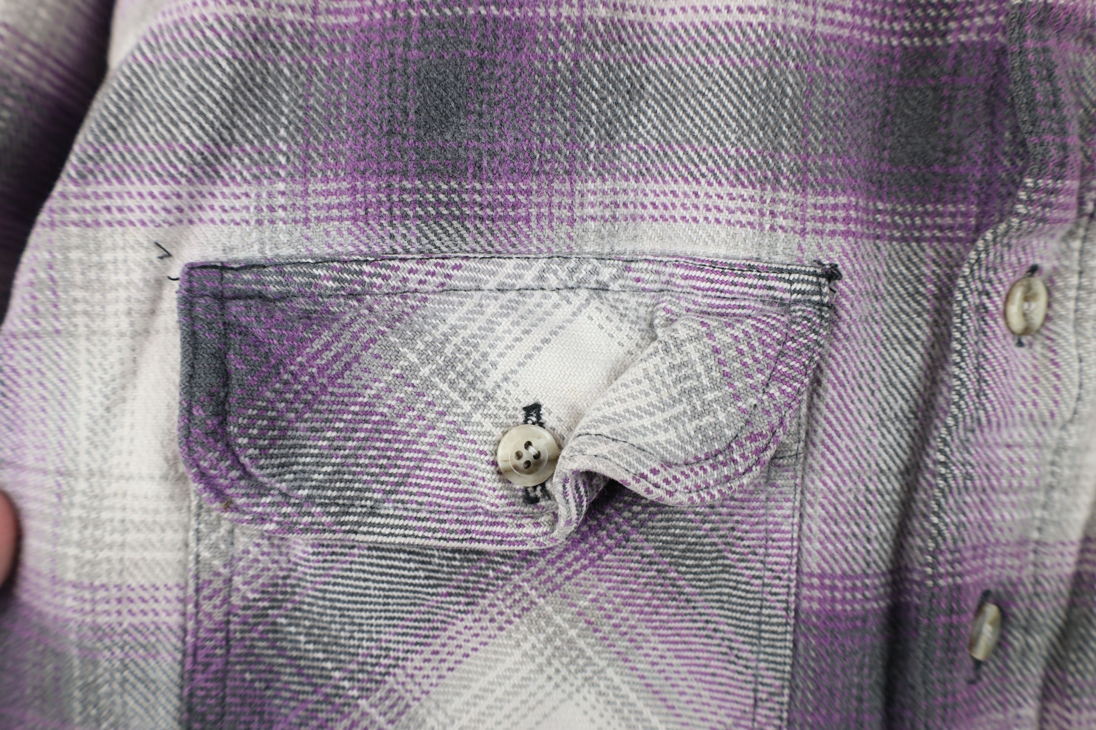 Vintage Vintage 90s Streetwear Heavyweight Flannel Button Shirt Size US M / EU 48-50 / 2 - 4 Thumbnail