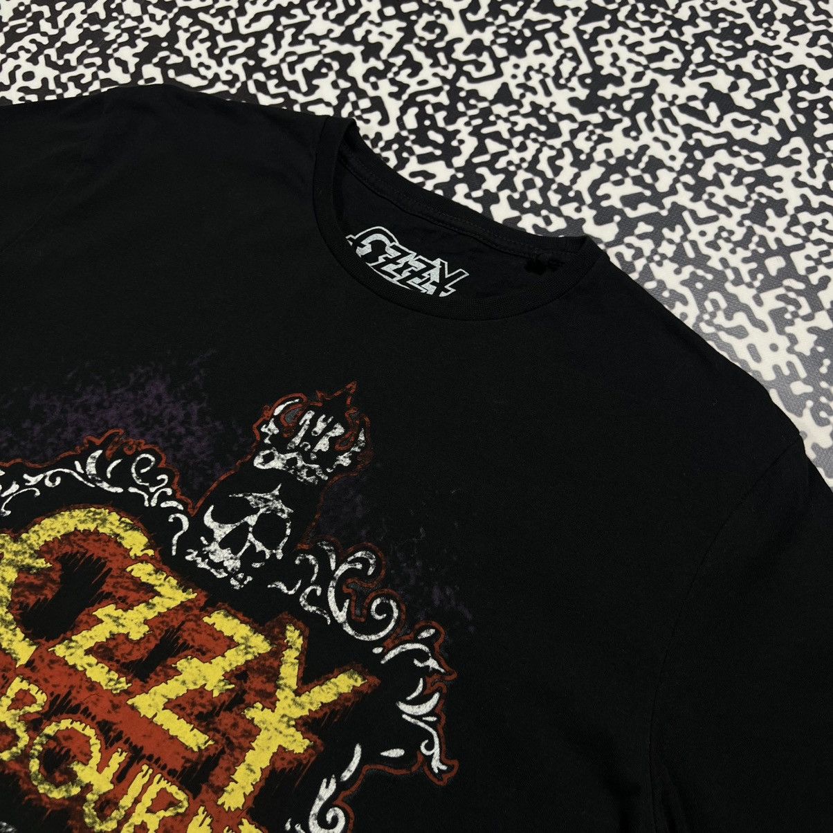 Band Tees Vintage Y2K Ozzy Osbourne Band Rock Metal Style Boxy T-shirt Size US XL / EU 56 / 4 - 4 Thumbnail