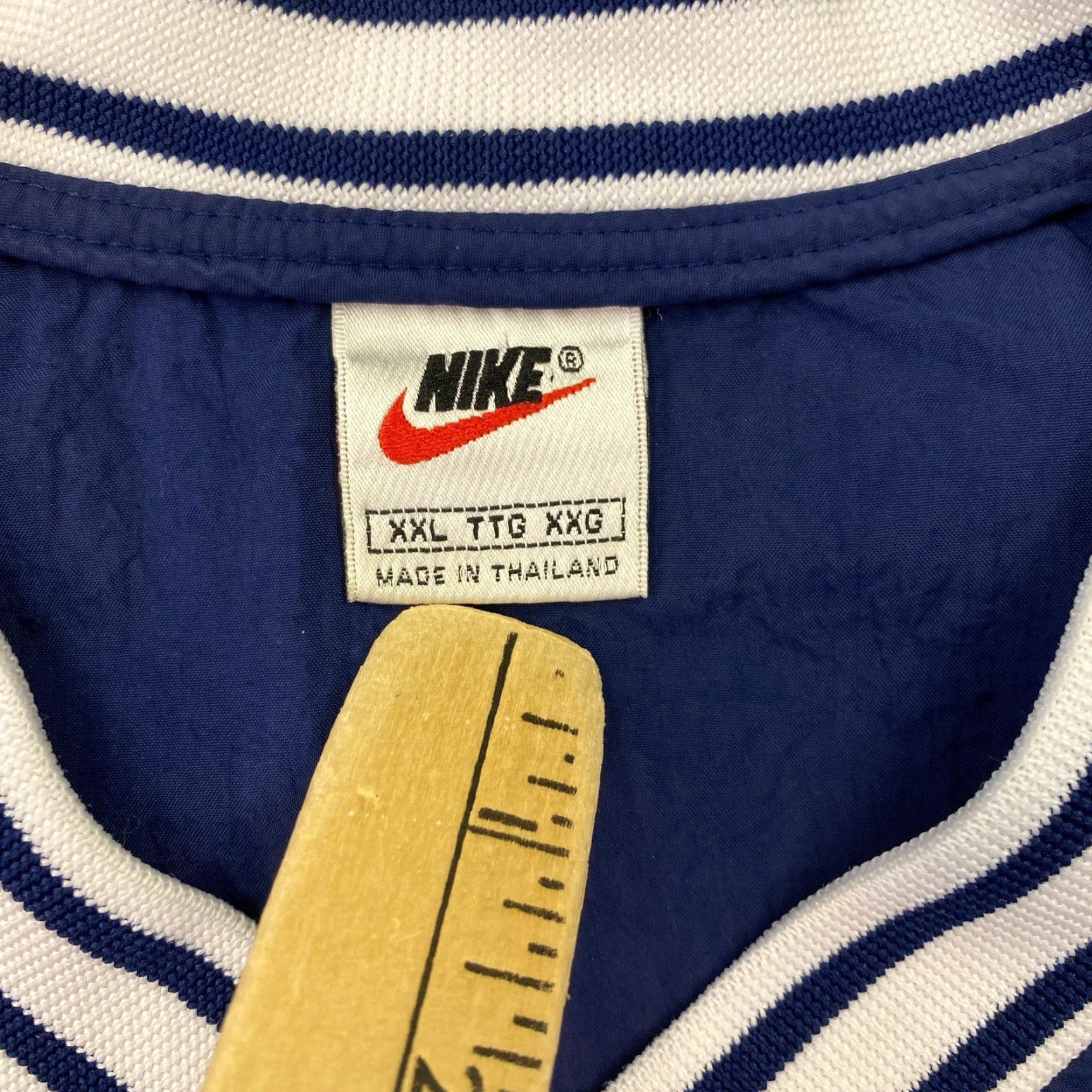 Nike VINTAGE Nike Windbreaker Jacket XXL 90s Blue Swoosh Pullover White Tag Mens Size US XXL / EU 58 / 5 - 2 Thumbnail