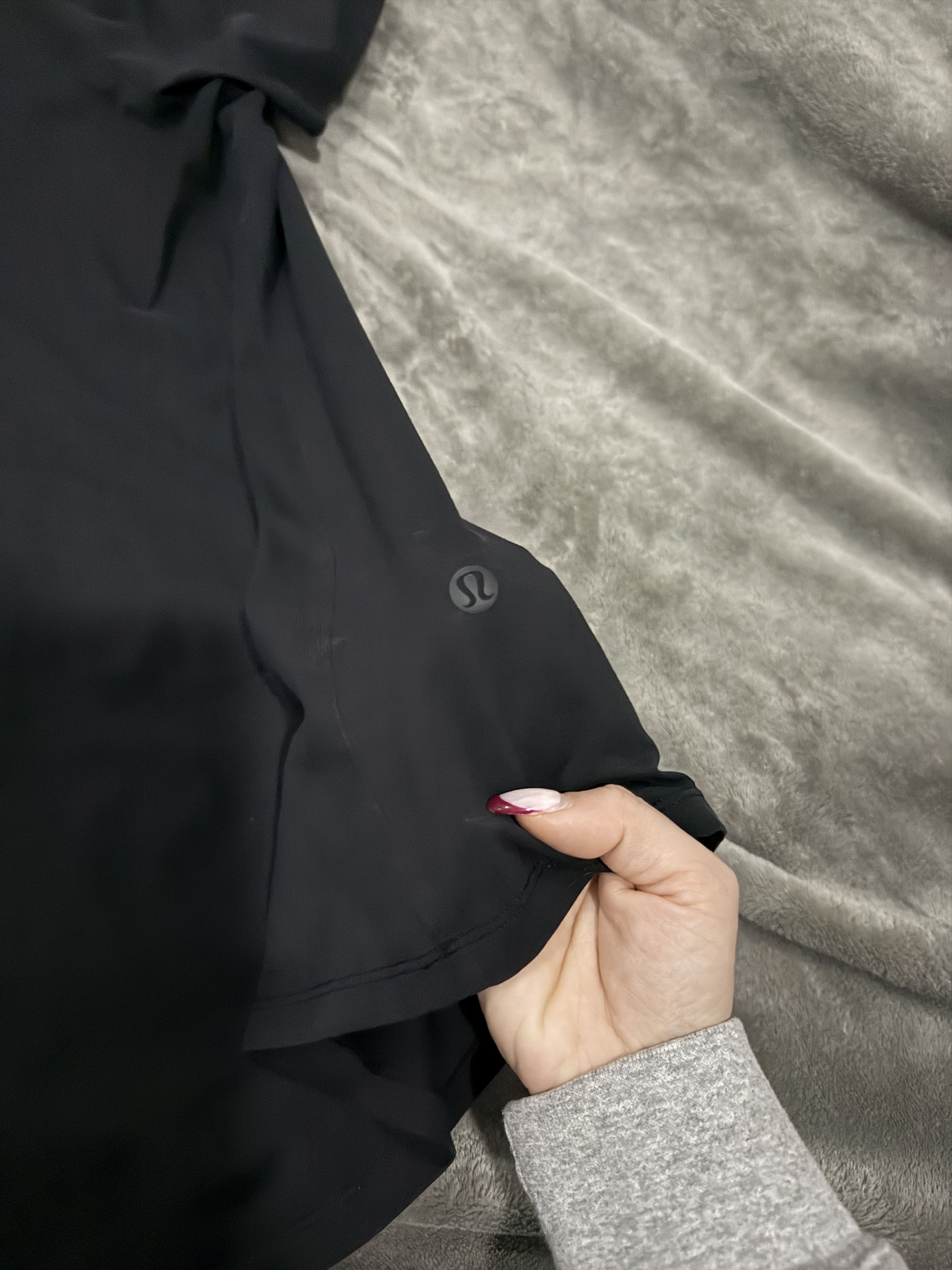 Lululemon Athletic Shirt Size US M / EU 48-50 / 2 - 4 Thumbnail