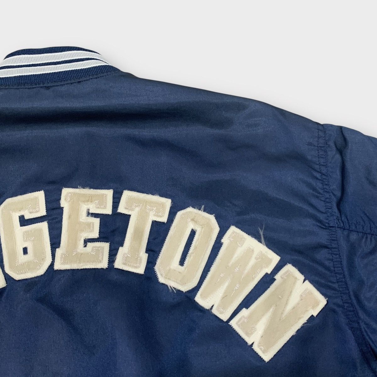 Vintage VINTAGE GEORGETOW HOYAS UNIVERSITY VARSITY JACKET BASKETBALL Size US L / EU 52-54 / 3 - 12 Thumbnail