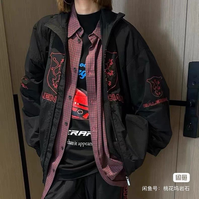 Balenciaga Balenciaga Manchester United lion head embroidered flight Size US S / EU 44-46 / 1 - 6 Thumbnail