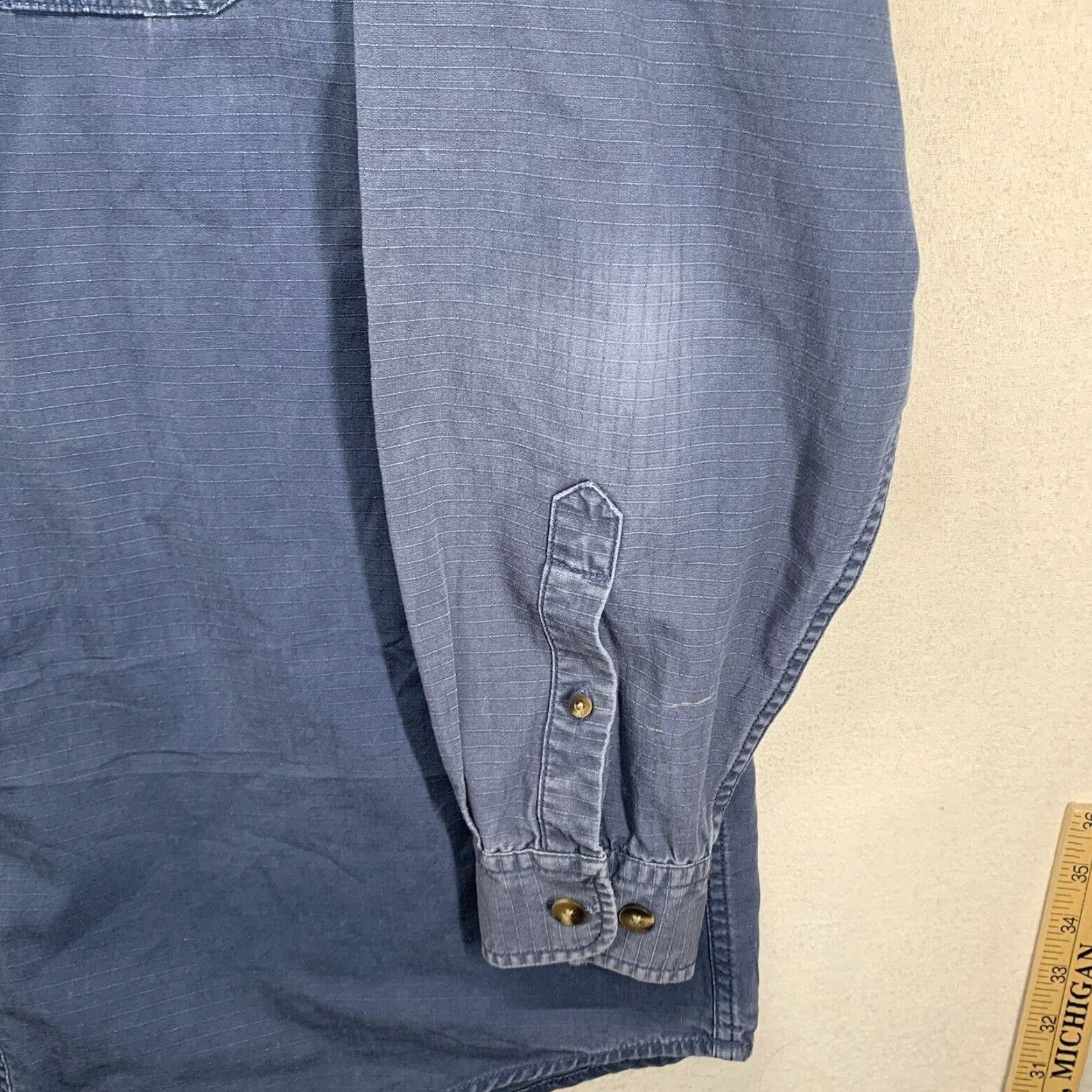 Vintage VINTAGE L.L. Bean Heavyweight Rip-Stop Cotton Button-Up Shirt LT Blue Camo Outdoor Classic Mens Size US L / EU 52-54 / 3 - 7 Thumbnail