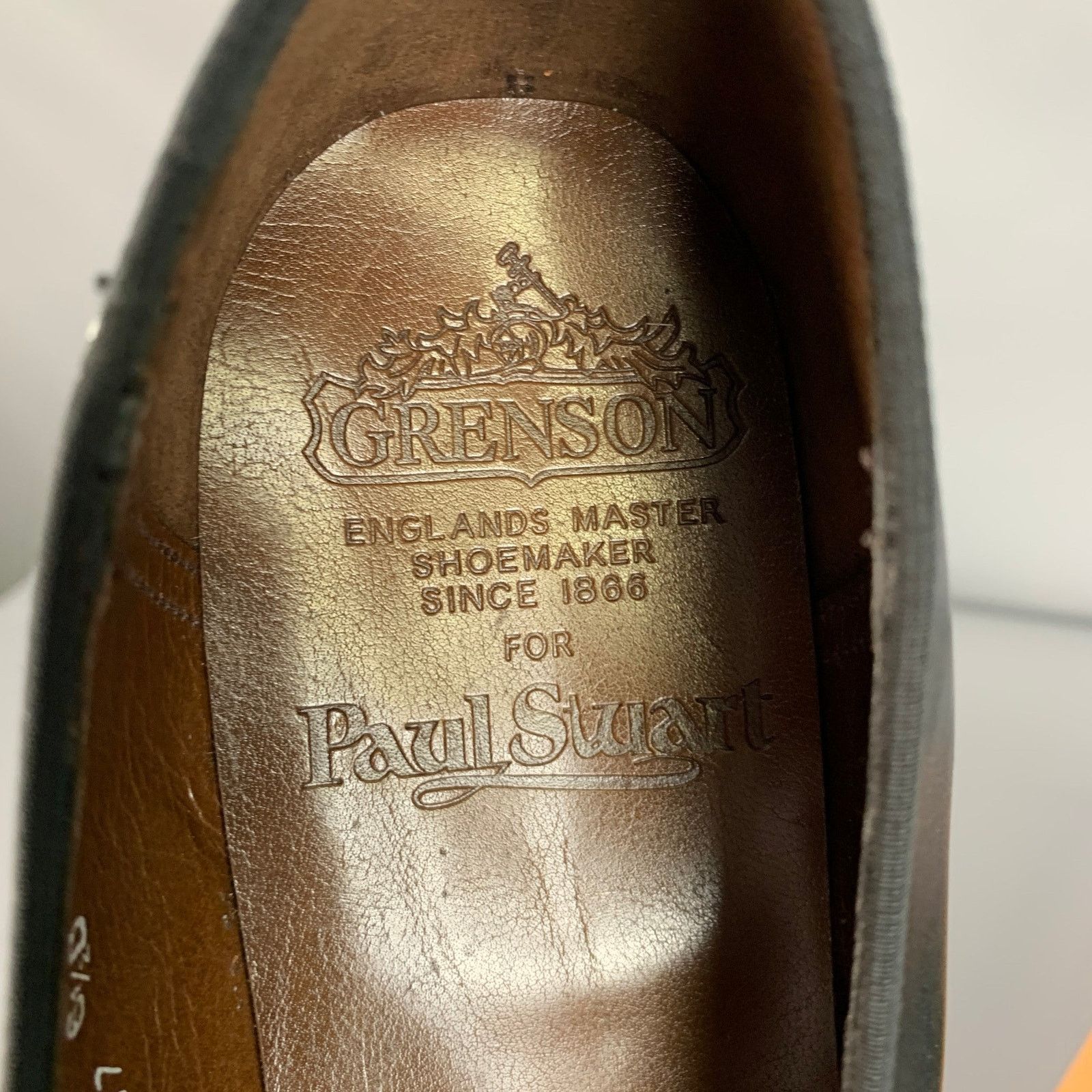 Paul Stuart PAUL STUART x GRENSON Size 6.5 Black Leather Bow Loafers Size US 6.5 / EU 39-40 - 7 Thumbnail
