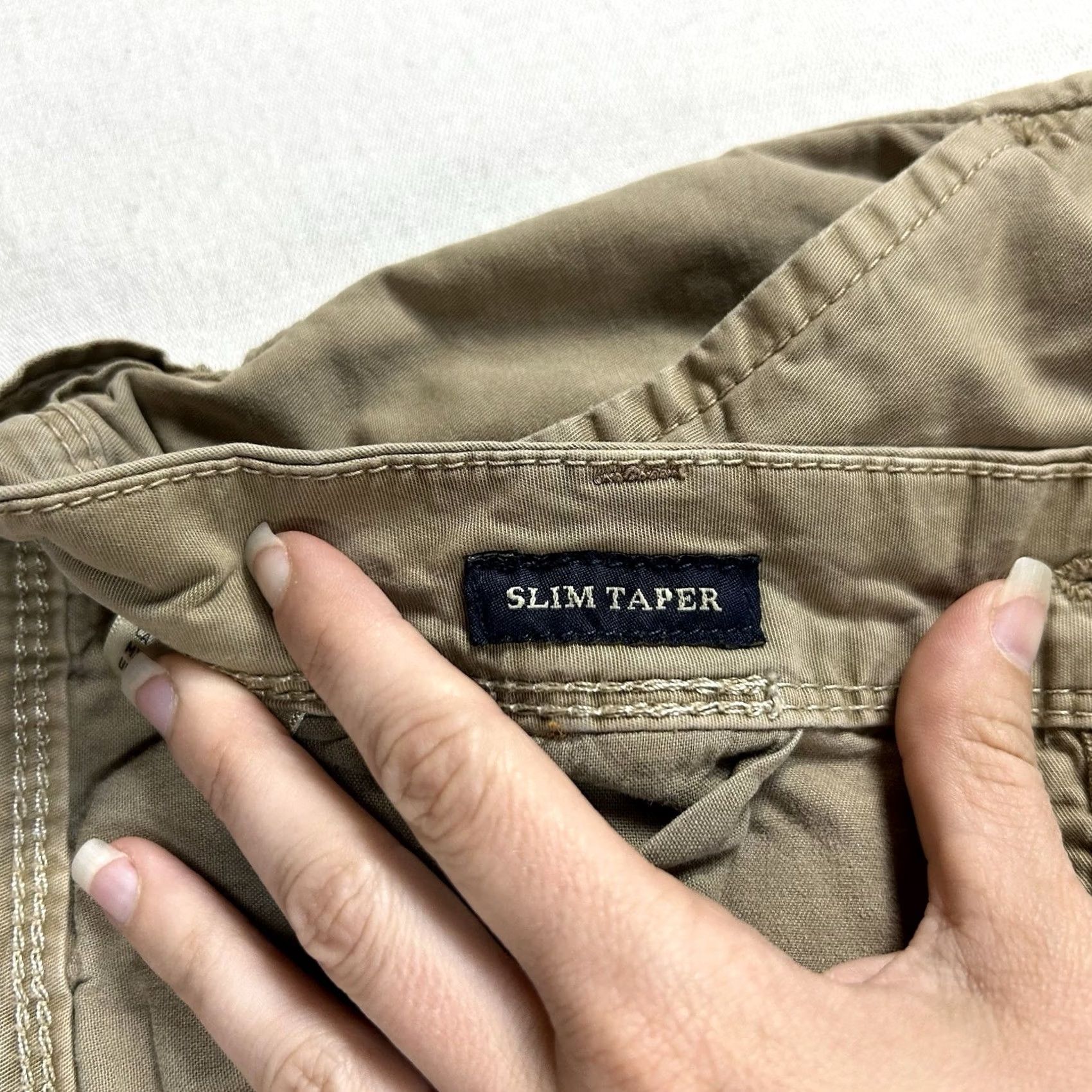 American Eagle Outfitters American Eagle Outfitters Chino Pants Slim Taper Beige 29x32 Men’s Slimming Pockets Casual Workwear AEO Size US 29 - 7 Thumbnail