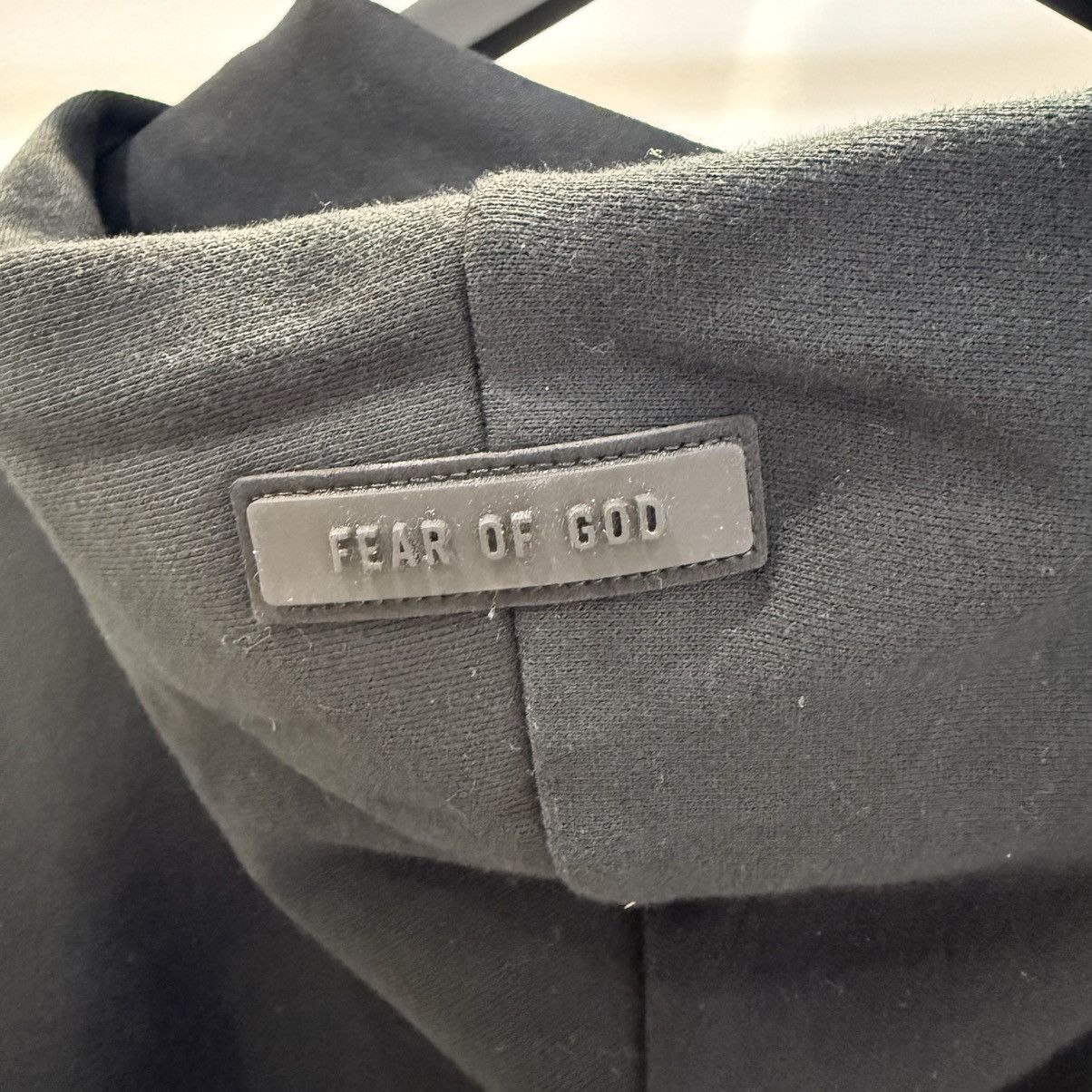 Fear of God Fear of God Essentials Arch Logo Hoodie Jet Black Size US S / EU 44-46 / 1 - 3 Thumbnail