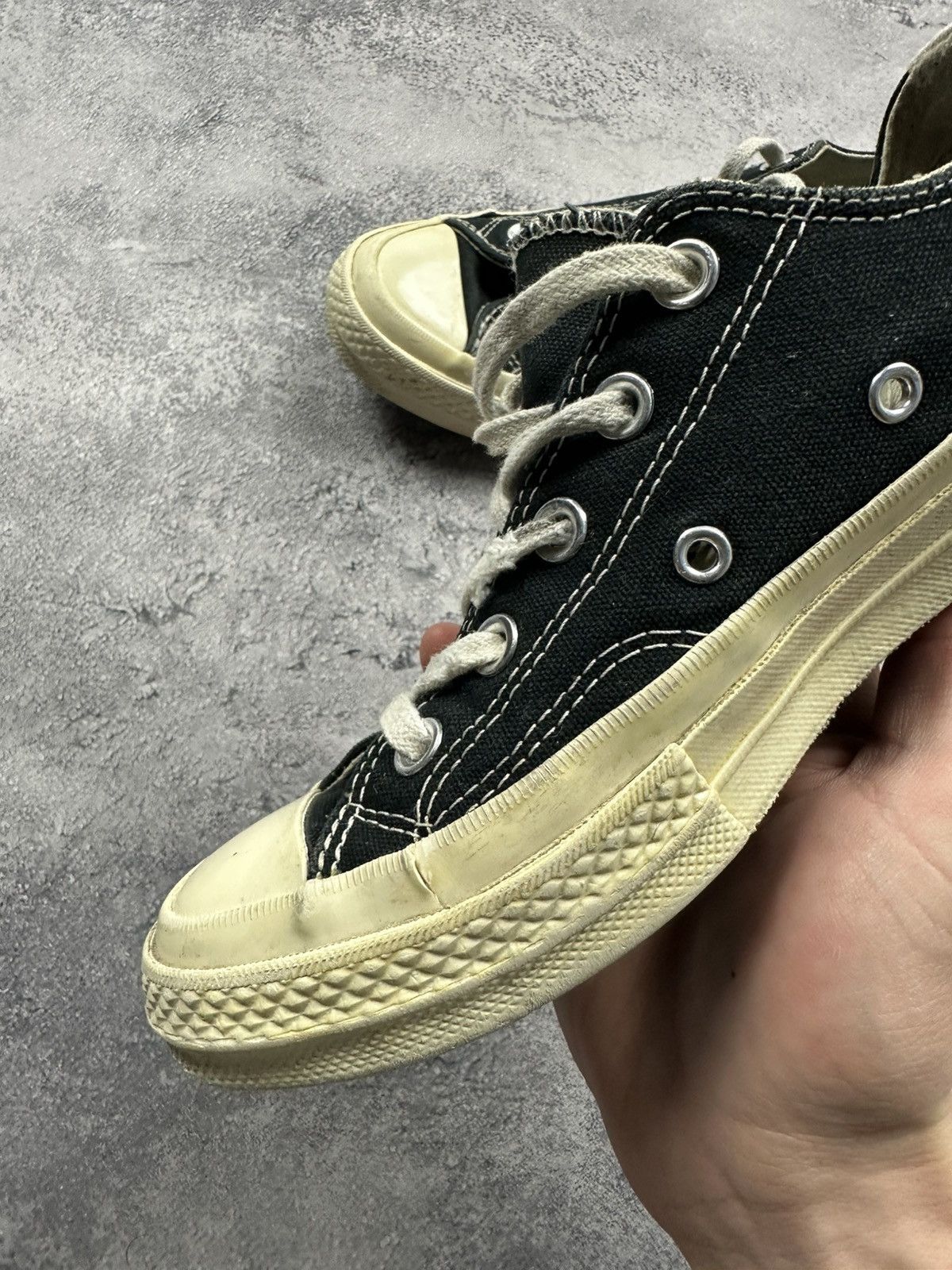 Comme des Garcons PLAY × Converse Comme des Garcons Converse Play Black Low Top Sneakers Size US 6 / IT 36 - 10 Thumbnail