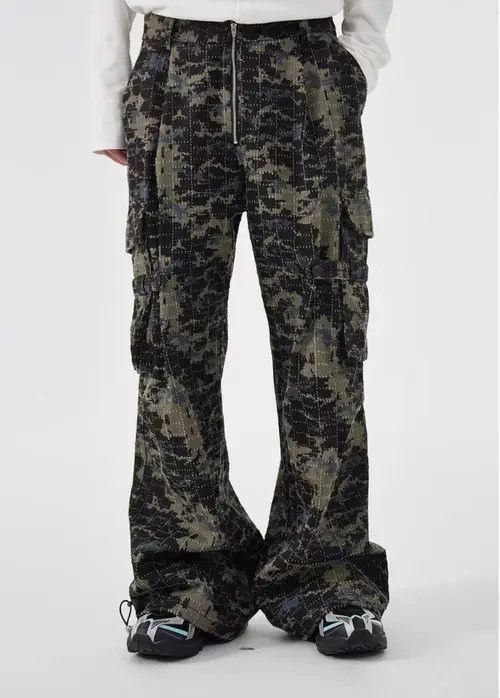 VIBE Specially cut washed ripped camouflage overalls Size US 32 / EU 48 - 5 Thumbnail