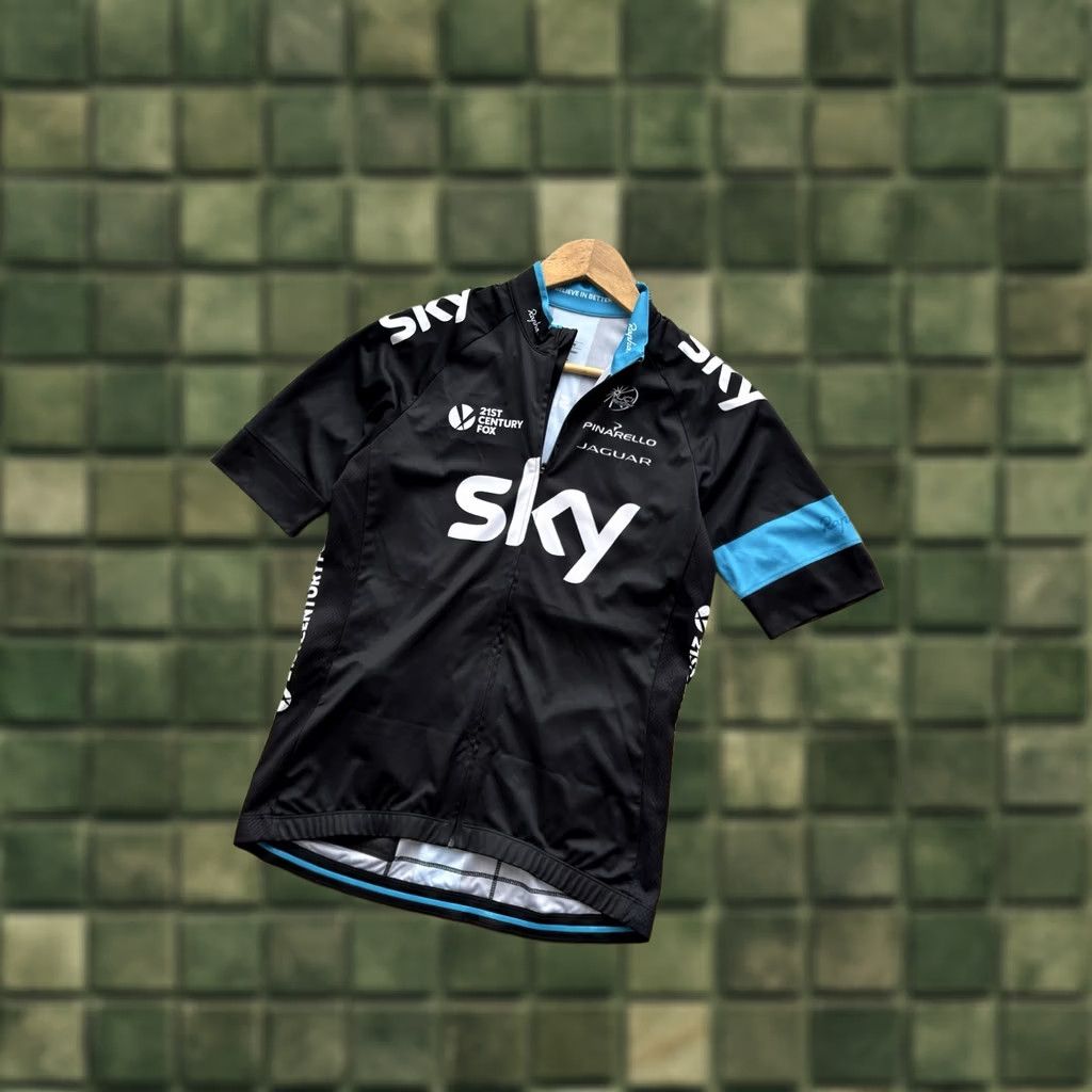 Rapha VINTAGE Rapha Team Sky Cycling Jersey Zip Shirt Mens M Black Jersey Logo 90s City Classic Designer Streetwear Cycling Sport T-Shirt Mens Size US M / EU 48-50 / 2 - 1 Thumbnail