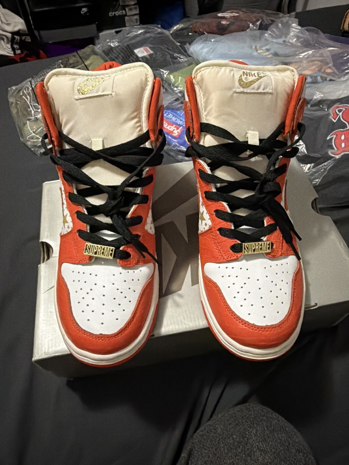 Nike × Supreme Supreme Dunk High Orange Stars Size US 10 / EU 43 - 2 Thumbnail