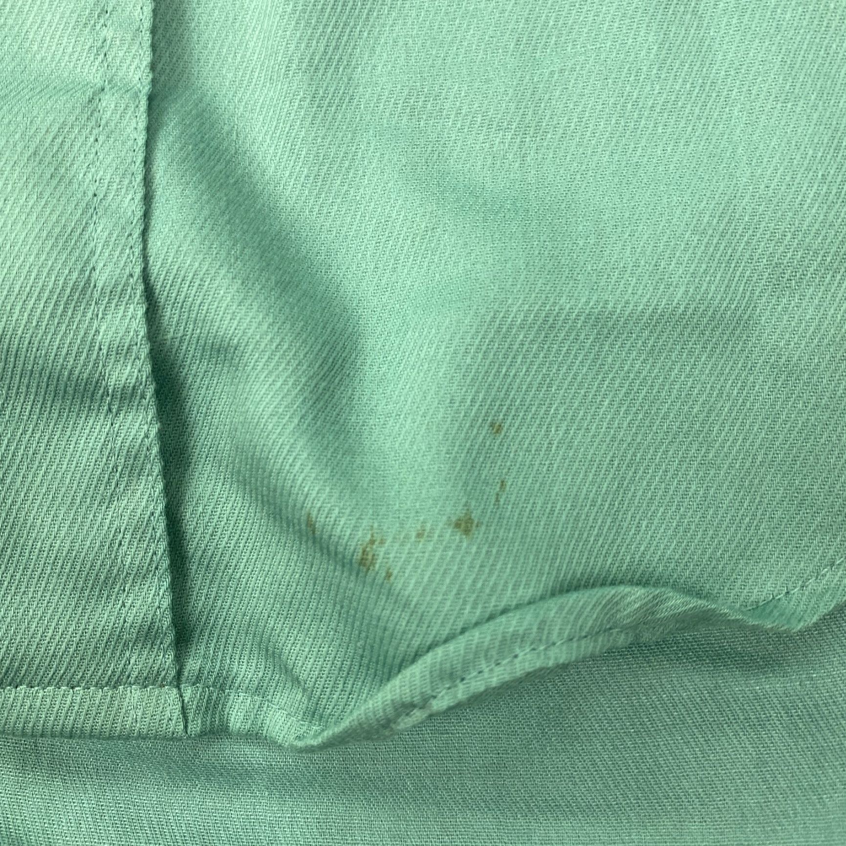 Gant VINTAGE Gant Hugger Shirt Mens 15.5 34 Green Twill Button-Up Workwear 70s USA Slim 70s Mens Size US M / EU 48-50 / 2 - 6 Thumbnail