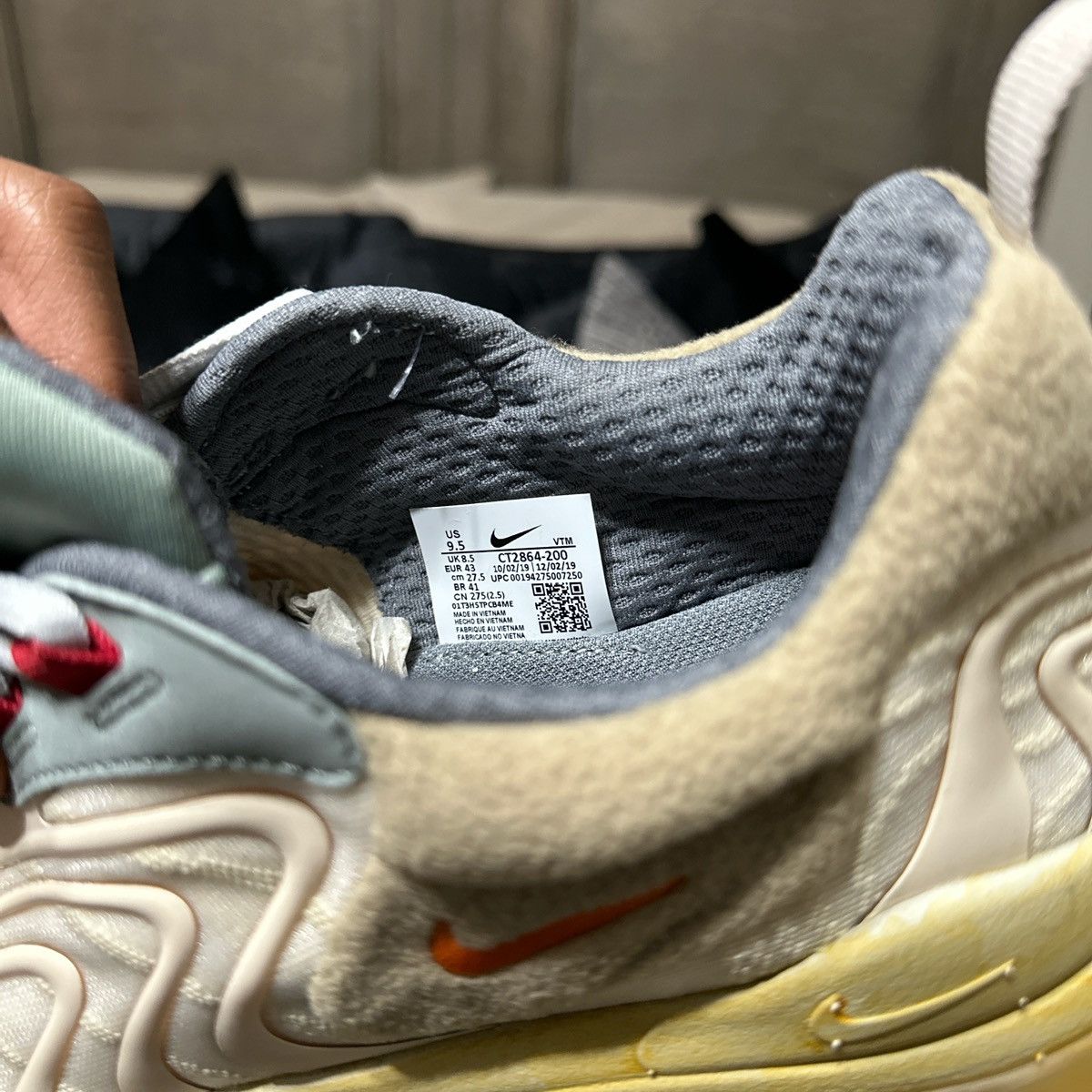 Nike × Travis Scott Travis Scott Cactus Trails Air Max 270 Size US 9.5 / EU 42-43 - 2 Thumbnail