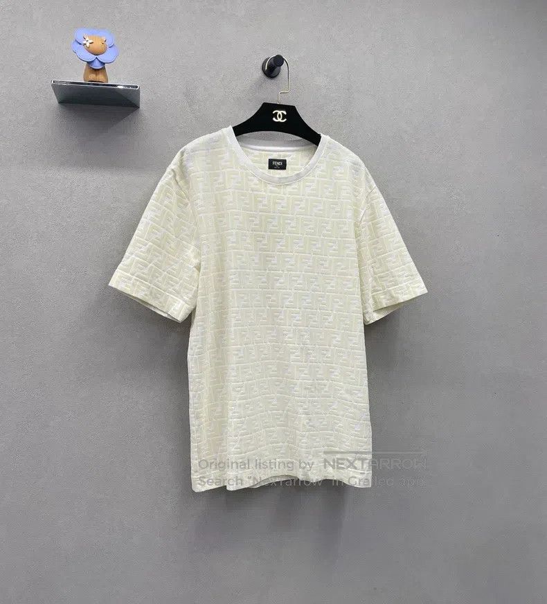 Fendi Fendi Solid Color Letter Logo Printed Short Sleeve T-Shirt Size US M / EU 48-50 / 2 - 3 Thumbnail