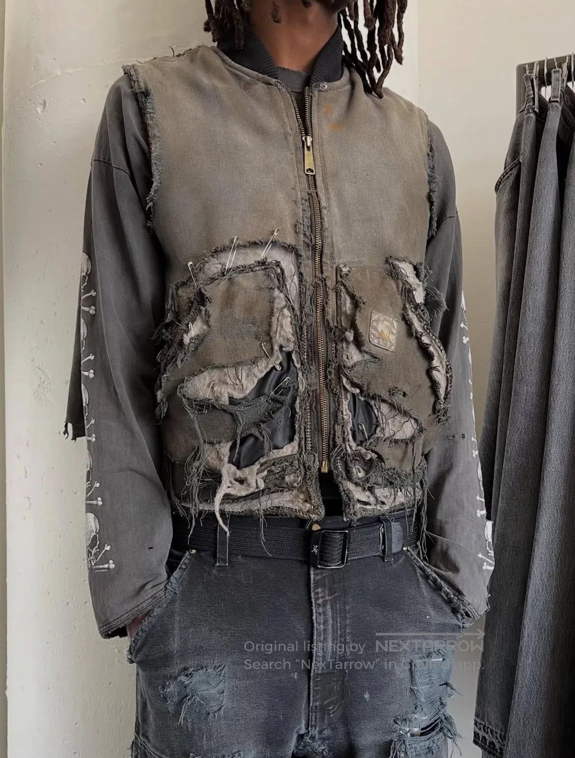 Vintage Vintage Carhartt V02 Trashed Faded Vest. Size US M / EU 48-50 / 2 - 4 Thumbnail