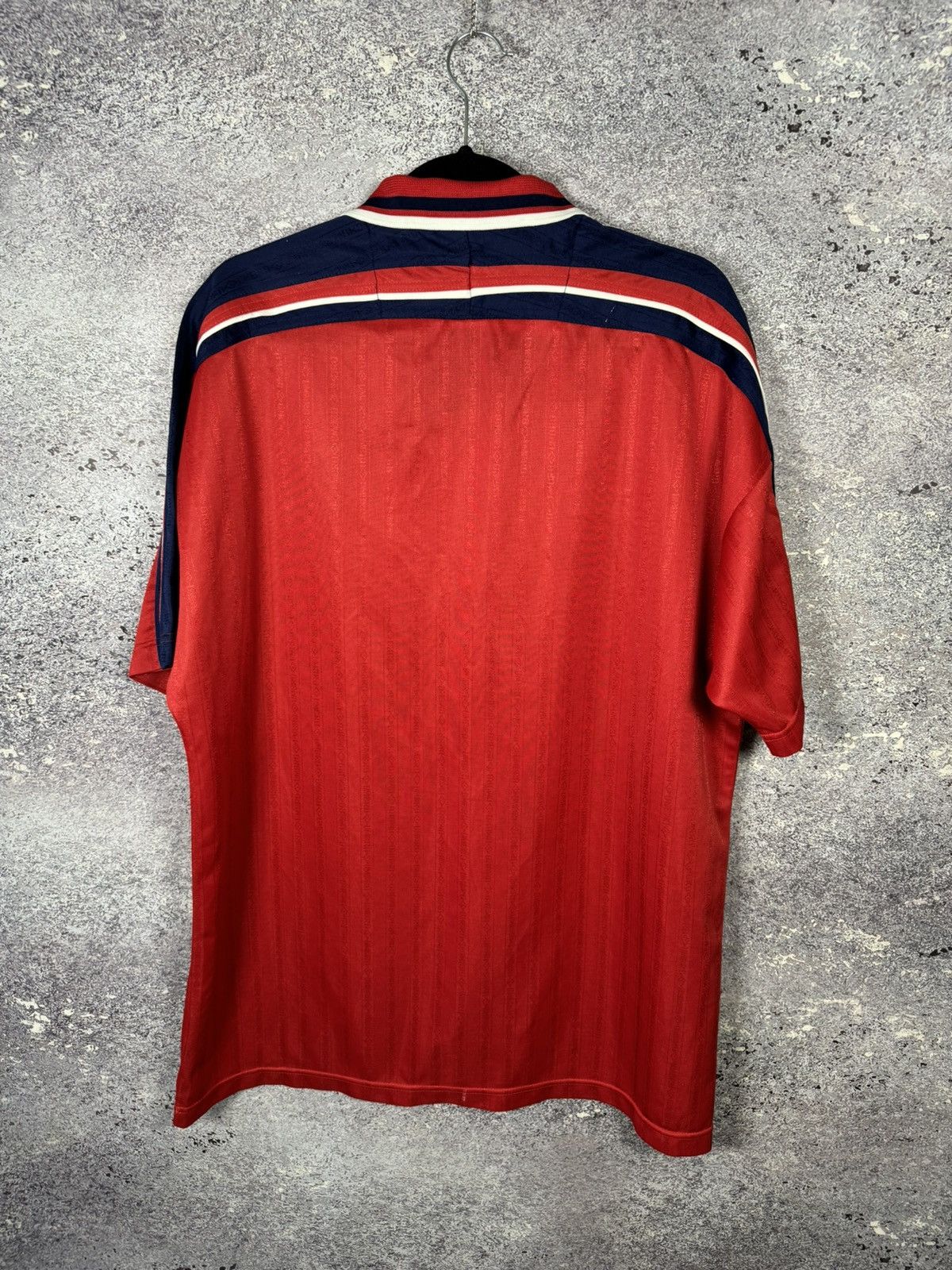 Umbro 90’s England National Team 1992 Umbro Soccer Jersey Size US XL / EU 56 / 4 - 13 Thumbnail